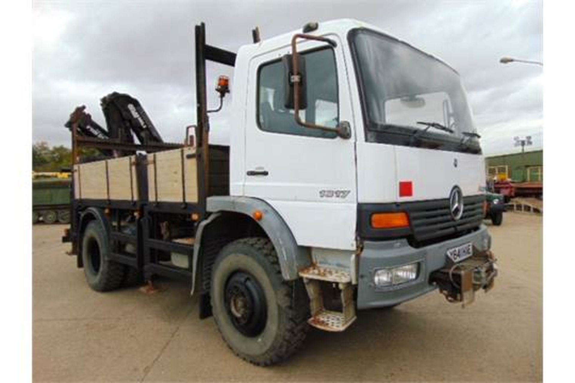 Mercedes-Benz Atego 1317 4x4 Dropside complete with Atlas 105.1 Crane and H14P SuperWinch - Image 11 of 36