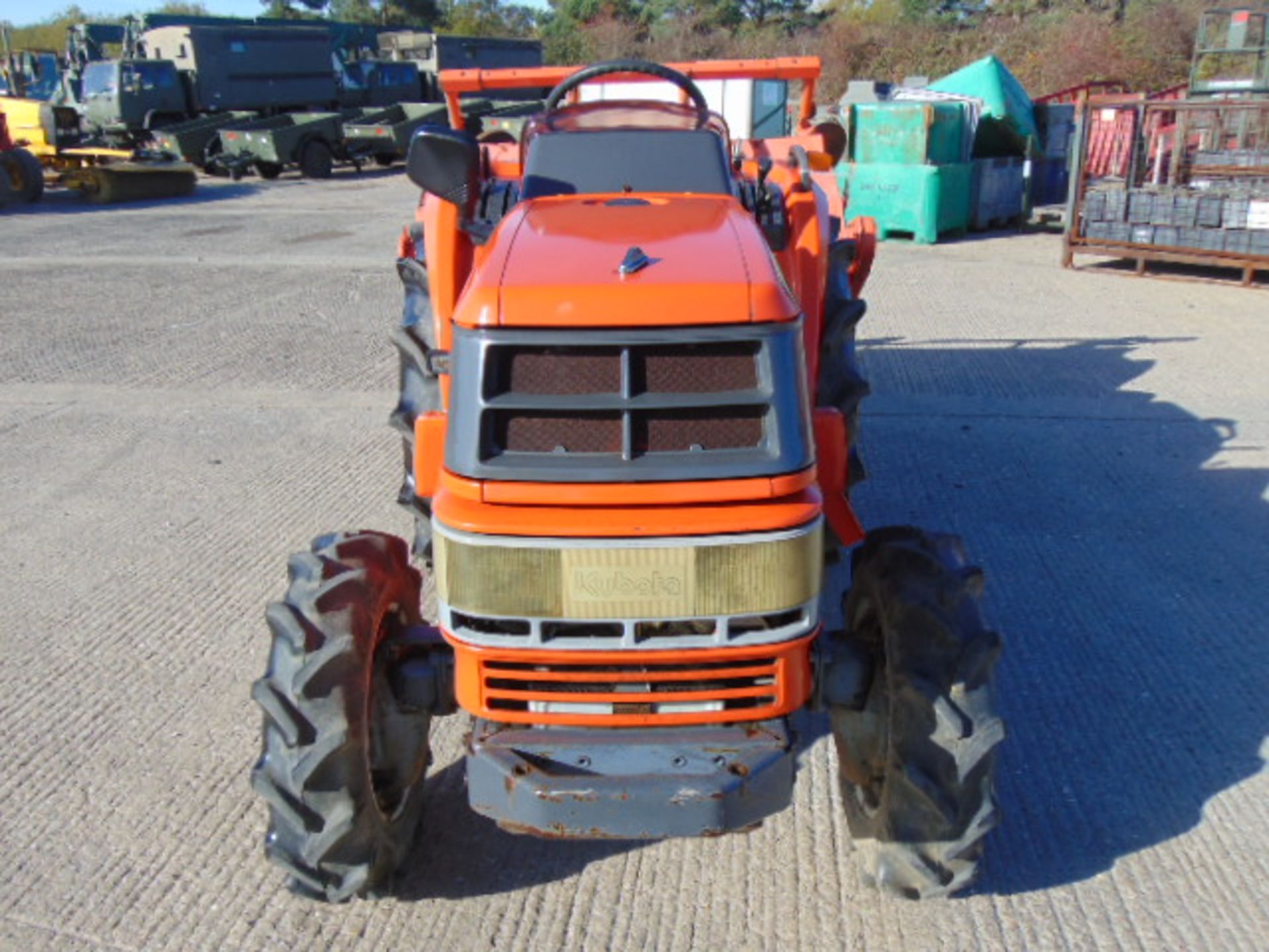 Kubota GT5 4WD Compact Tractor - Image 2 of 17