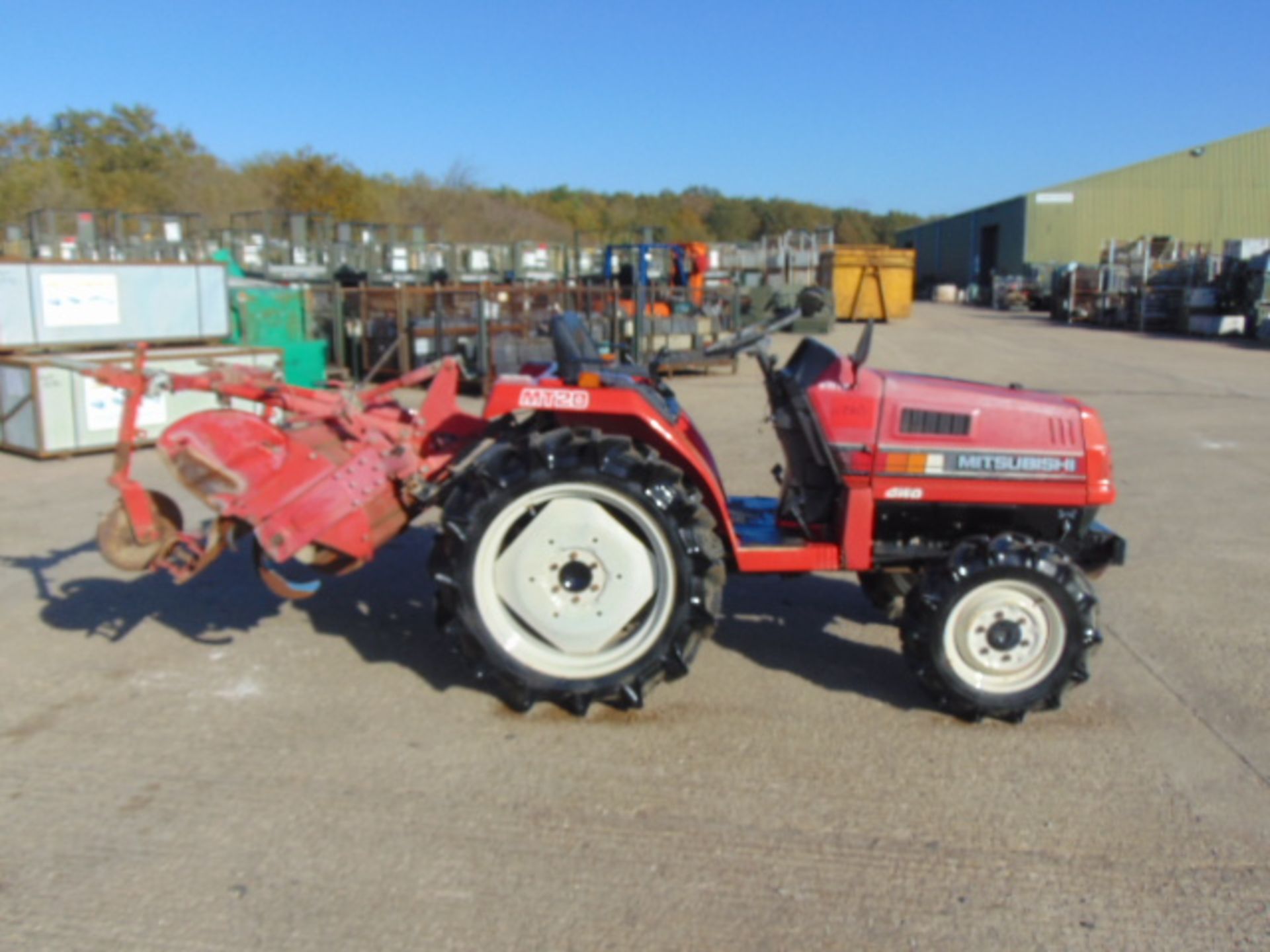 Mitsubishi MT20 4WD Compact Tractor C/W P1423S Rotovator - Image 5 of 15