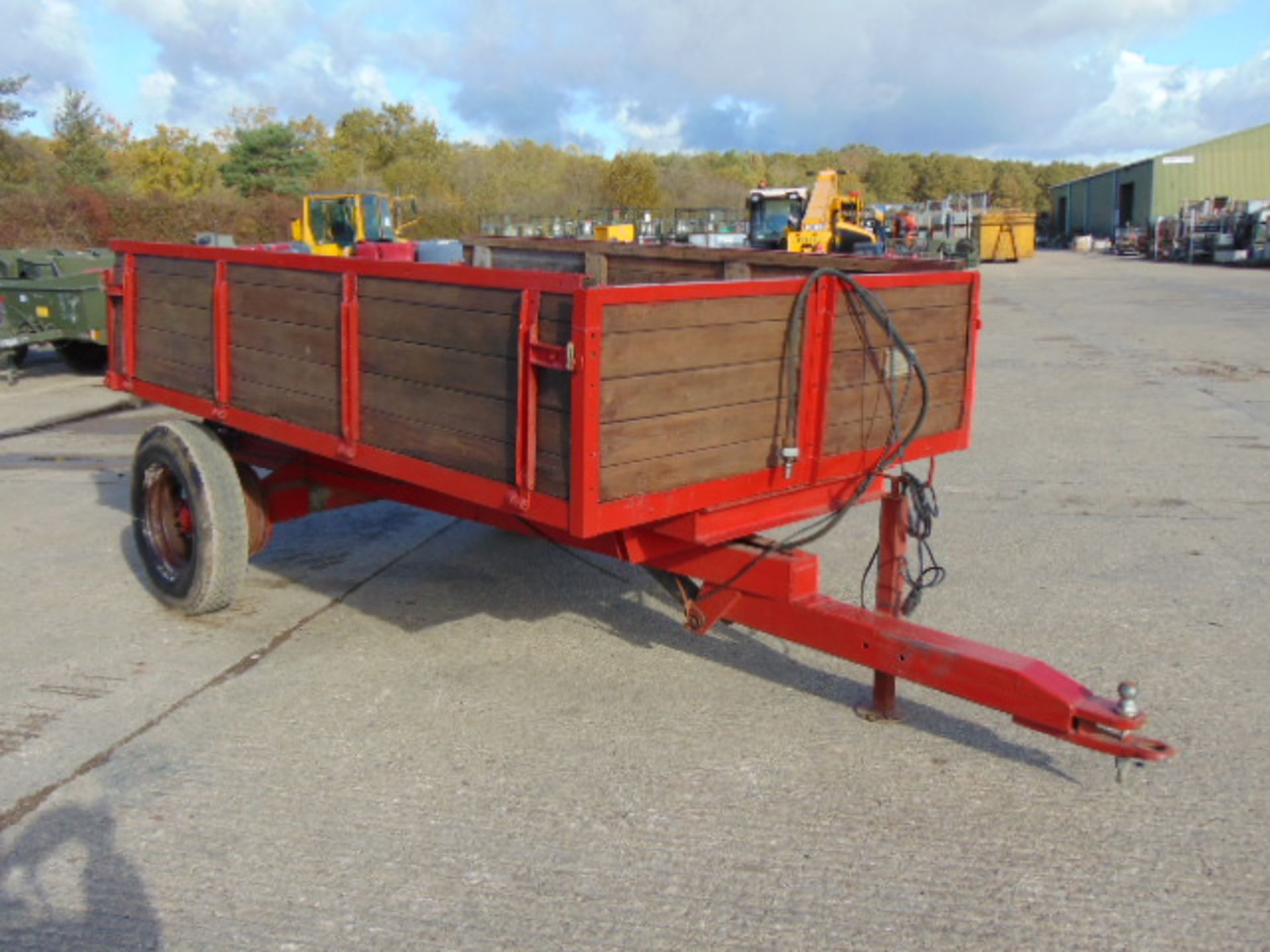 L Townend & Sons Single Axle Hydraulic Tipping Dropside Trailer - Image 9 of 16