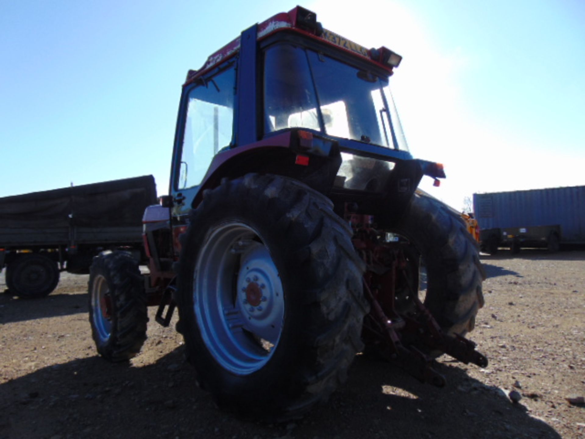 Case 895AXL 4WD Tractor - Image 8 of 16