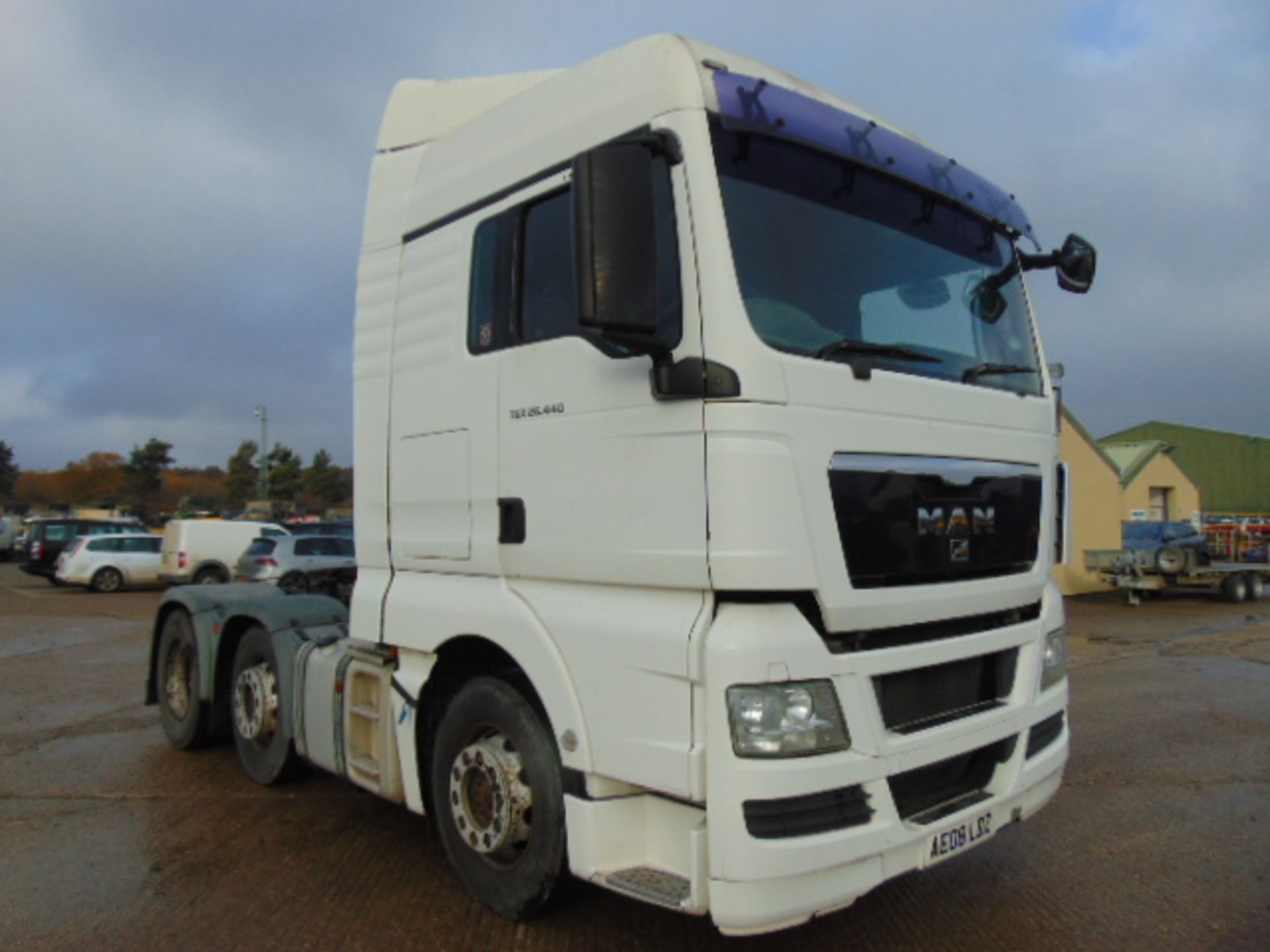 MAN TGX 26.440 44ton 6x2 Tractor unit