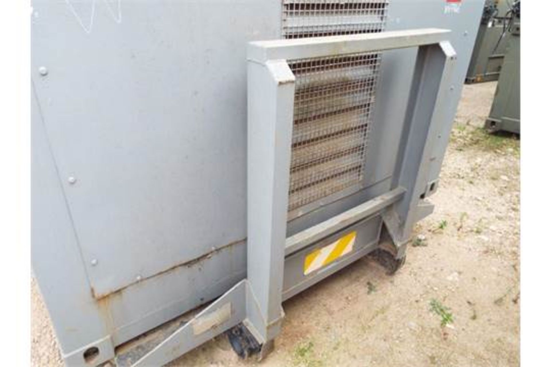 MAS 25 KVA Single Phase Containerised Cummins Diesel Generator C/W Compressor - Image 31 of 34