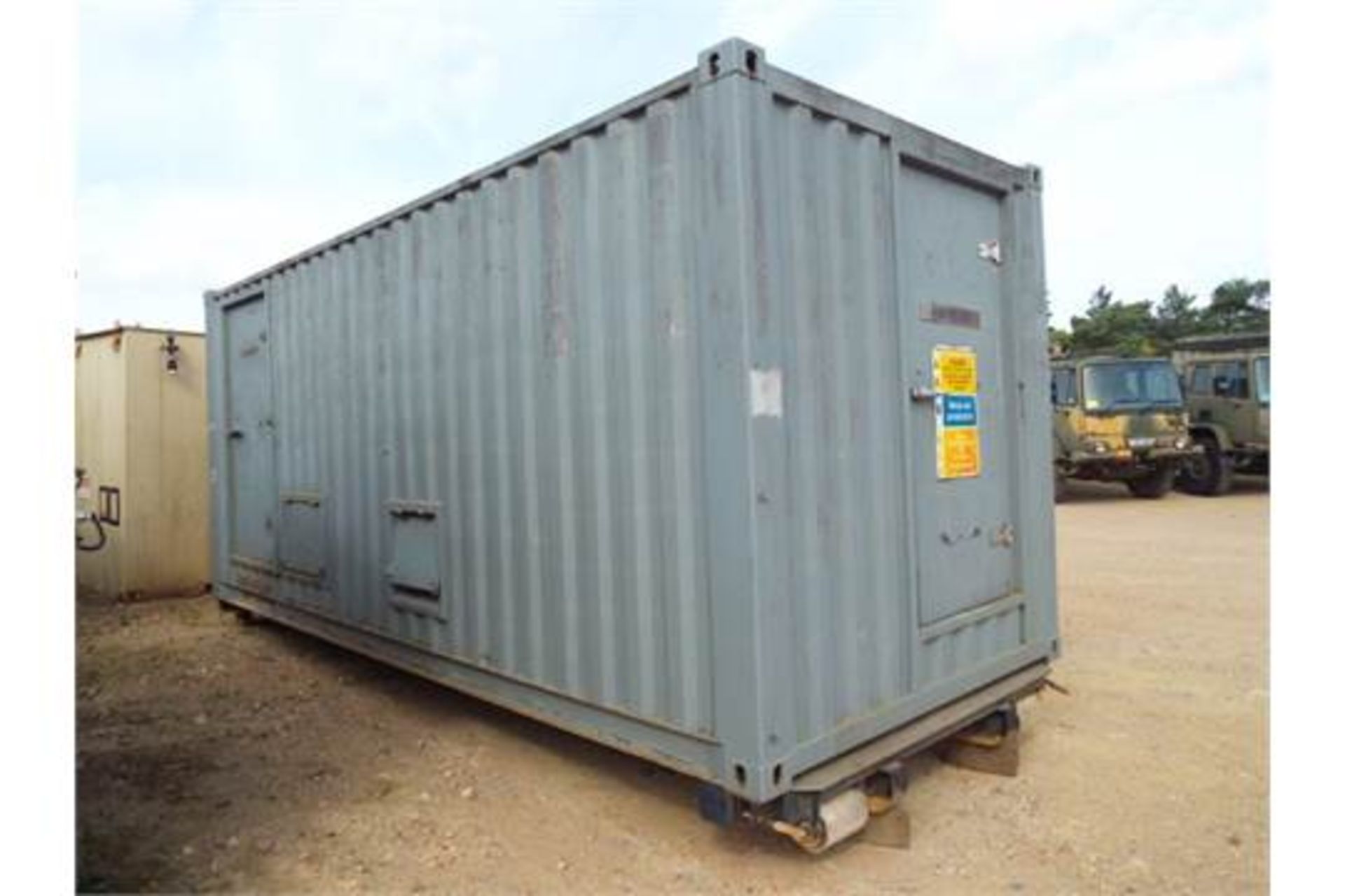 MAS 25 KVA Single Phase Containerised Cummins Diesel Generator C/W Compressor - Image 26 of 34