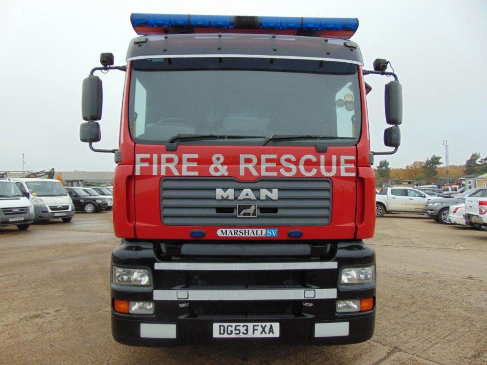 2004 MAN TG-A 6x2 Rear Steer Incident Support Unit ONLY 19,854 km - Image 2 of 32