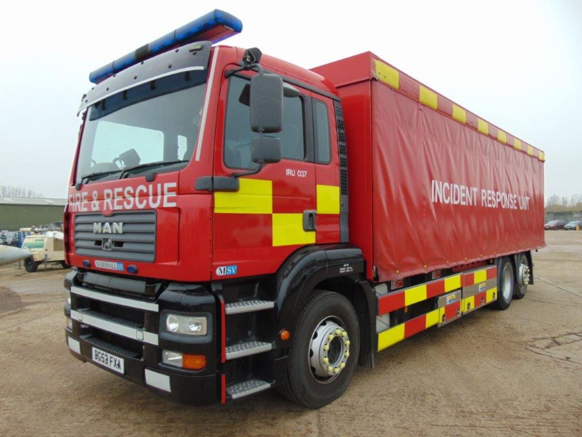 2004 MAN TG-A 6x2 Rear Steer Incident Support Unit ONLY 19,854 km - Image 3 of 32