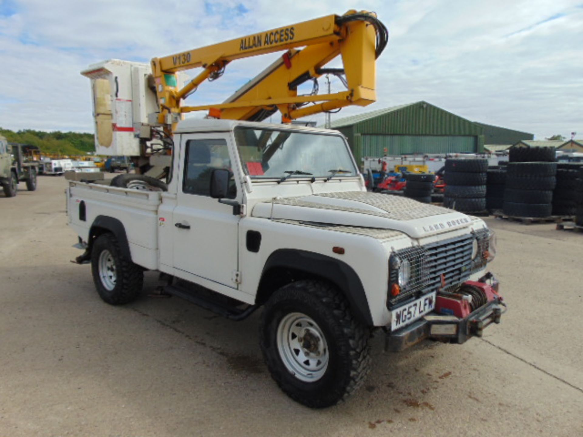 Land Rover 110 2.4TDCi Defender Fitted with V130 13 Metre Platform Access Hoist