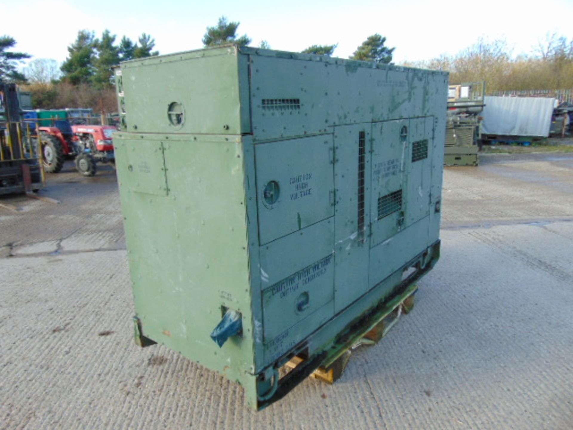 MEP-806B John Deere Diesel Powered 3 phase 60KW-50/60HZ Generator - Image 4 of 24