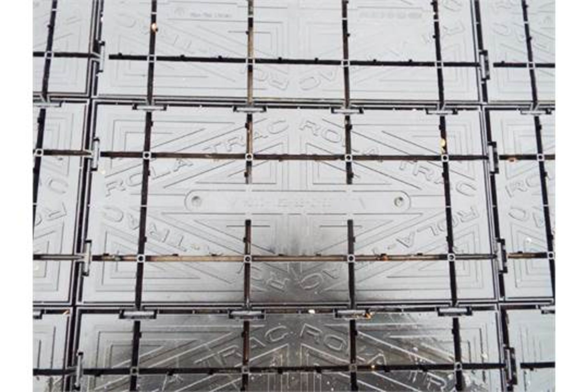Rola Trac Interlocking Flooring - Approx 49 Square Metres - Bild 8 aus 8