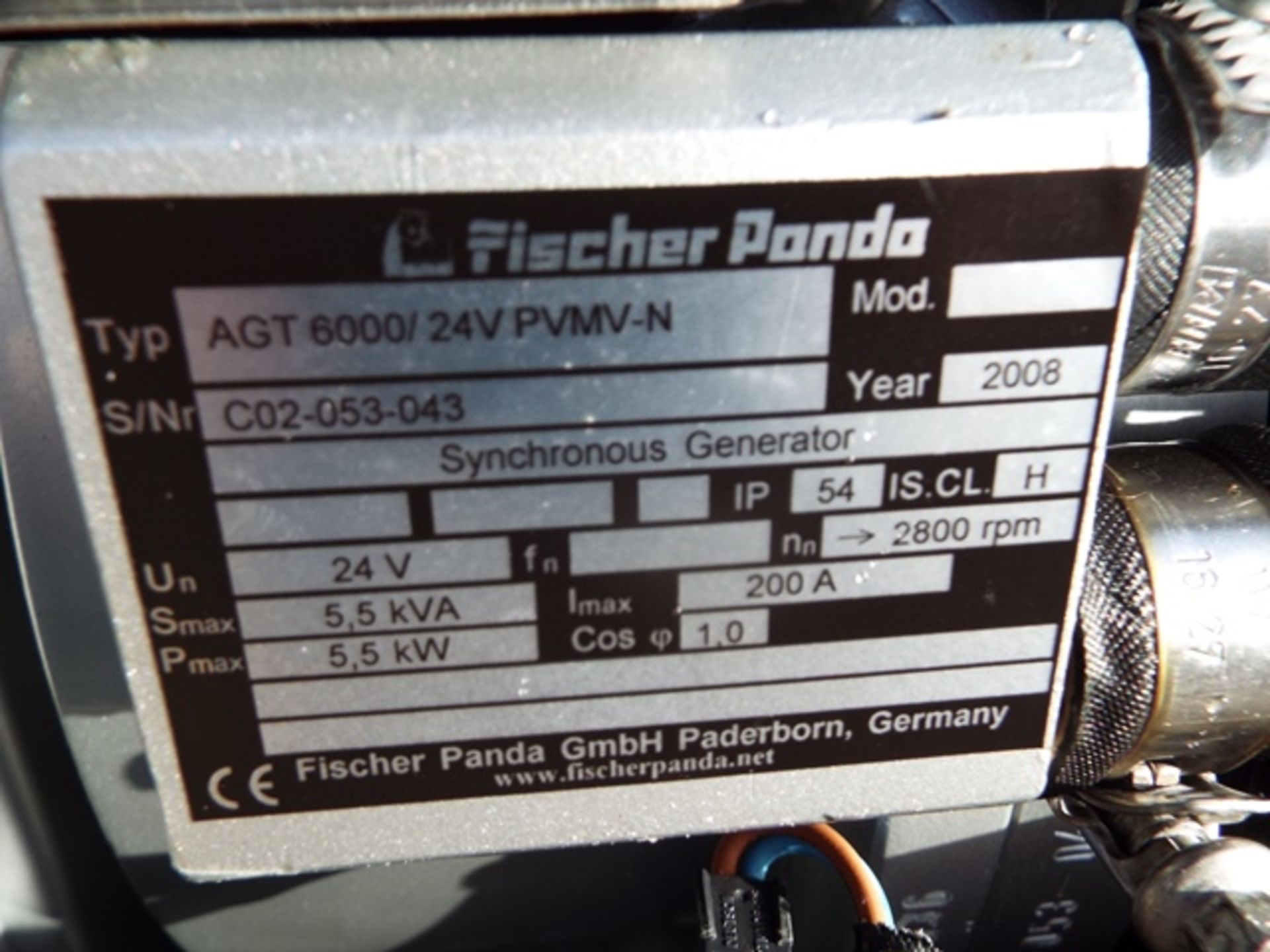 TEST HOURS ONLY Fischer Panda AGT 6000/24V PVMV-N Kubota Diesel 5.5 KVA Fully Enclosed Generator Set - Image 8 of 16