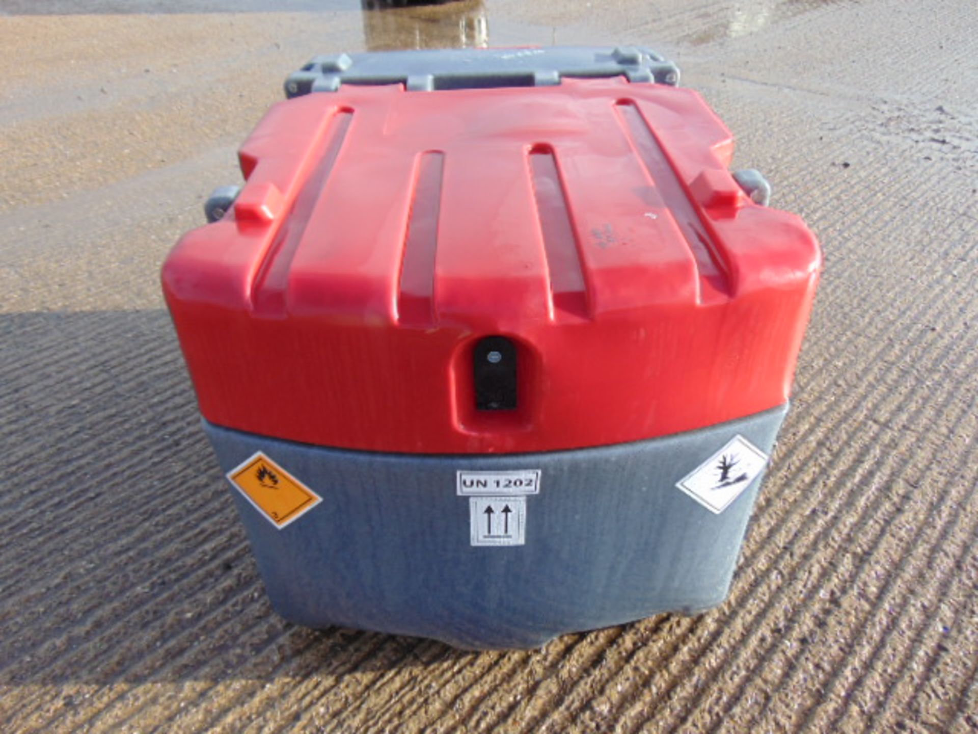 JFC TT-425 425L Mobile Diesel Tank C/W 12v Fuel Pump, Nozzle, 4m Hose etc - Image 3 of 10