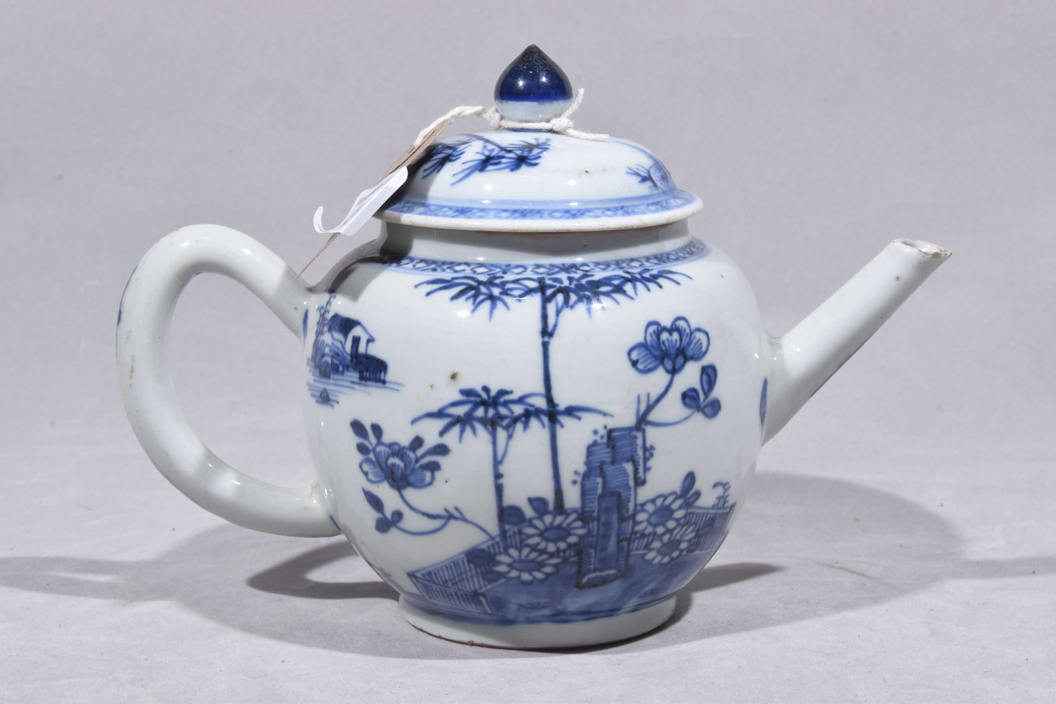 A Chinese Qianlong period blue and white teapot Of rounded form, - Image 4 of 7