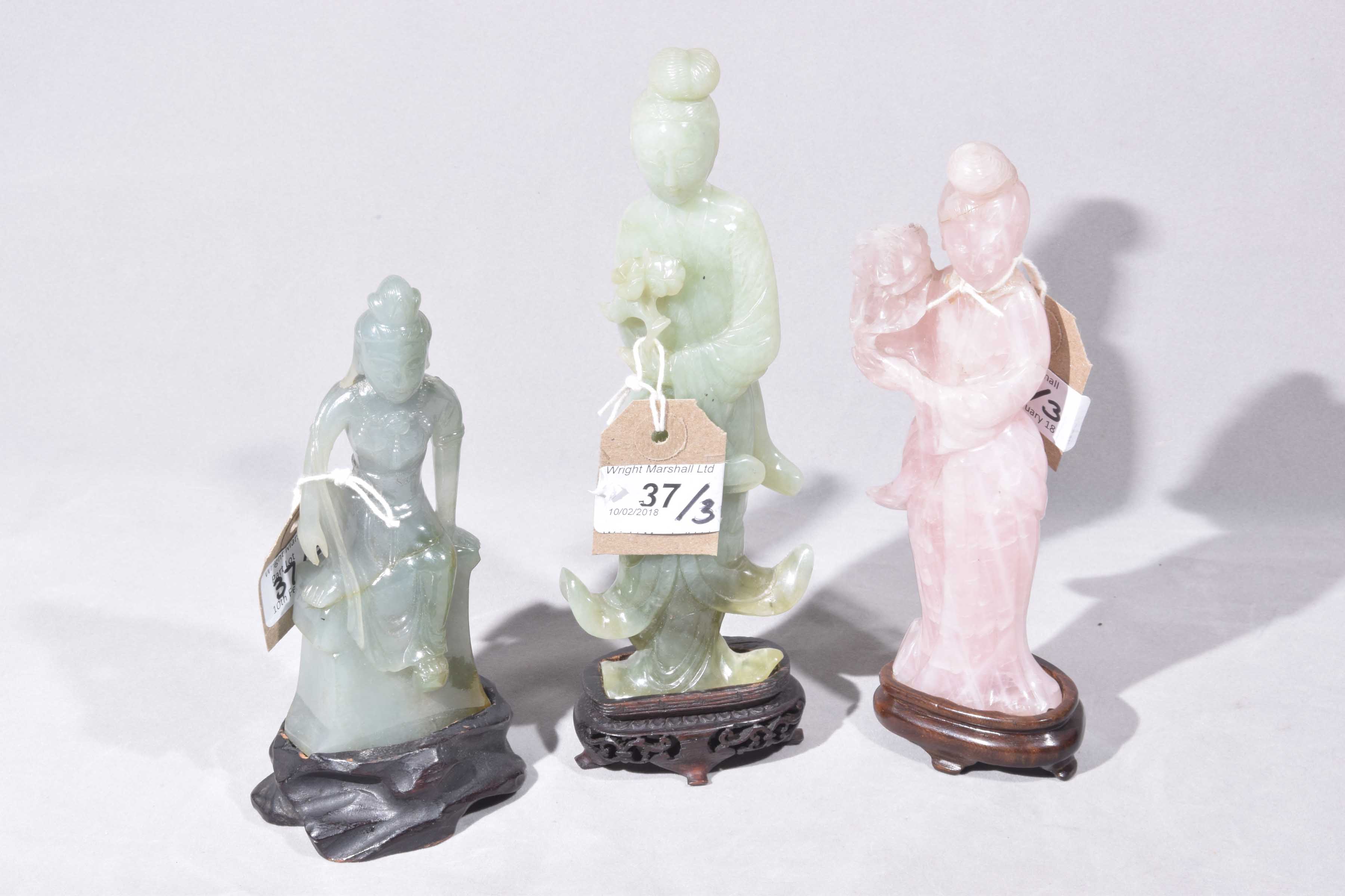 A collection of Chinese green hard stone and quartz figures of Guanyin The two green carved - Image 3 of 11