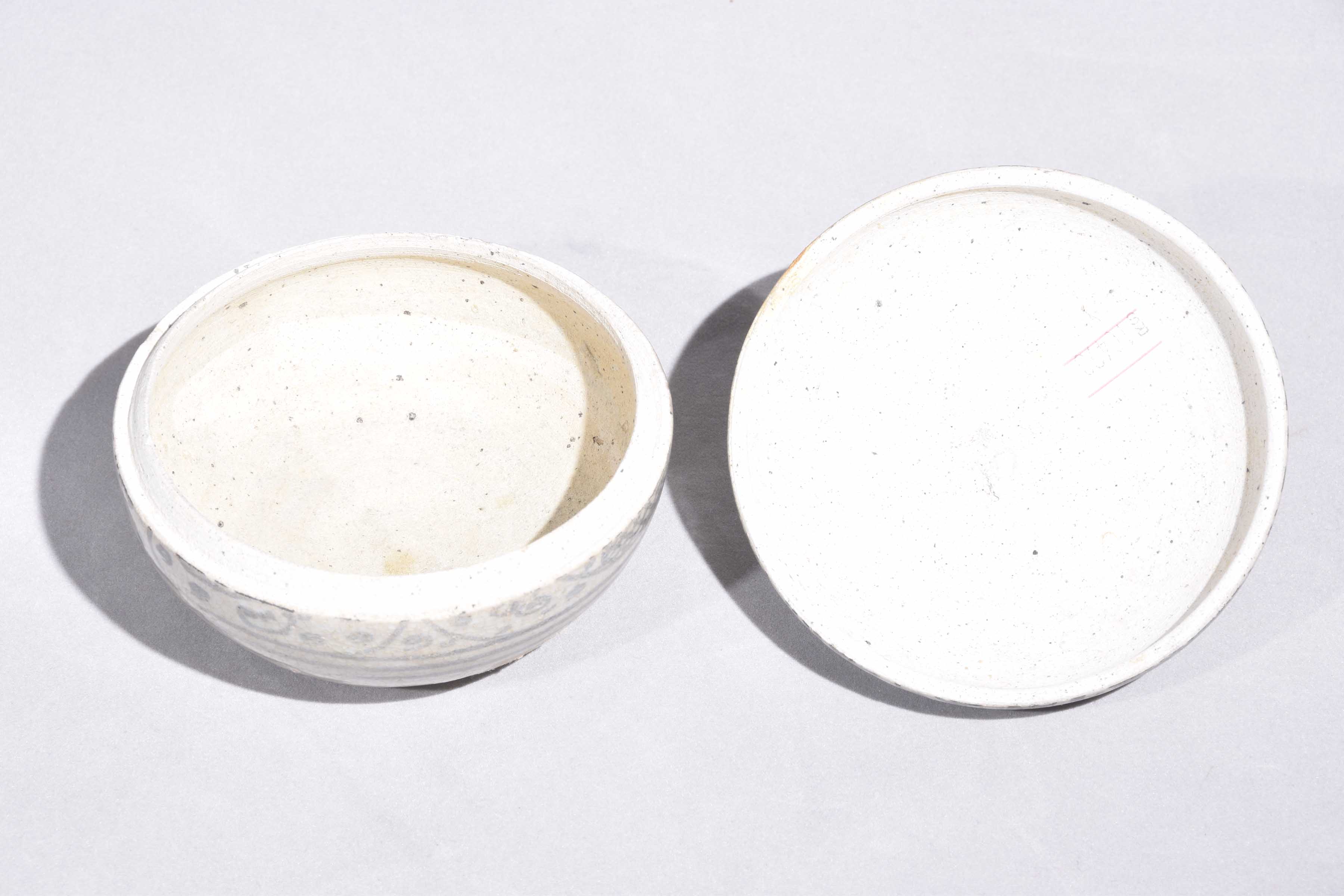 A collection of Chinese glazed porcelaneous ware, - Image 5 of 18