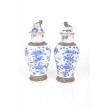 A pair of Chinese blue and white crackle glaze vases,