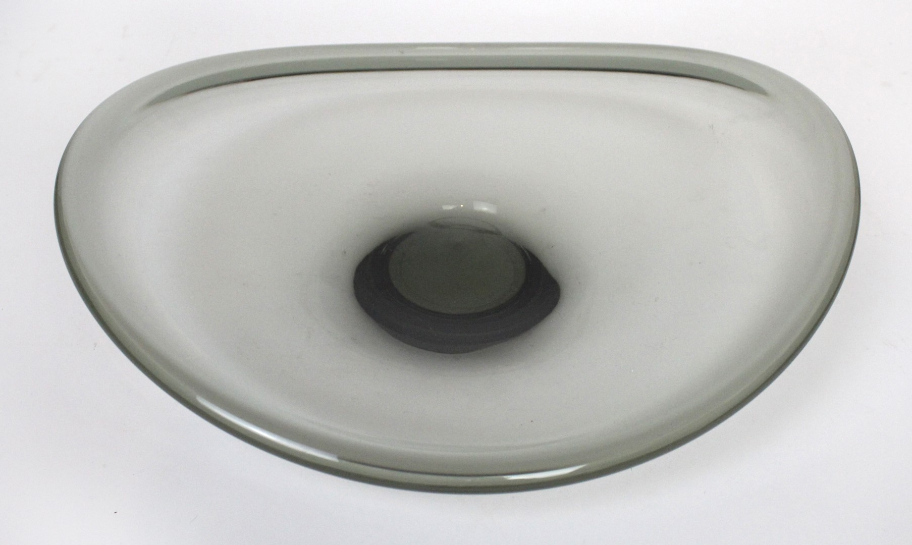 Per Lutken (1916-1998) for Holmegarrd sculptural bowl Raised on a circular plinth base, finished