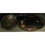 A mixed lot of various silver-plated wares to include pierced serving dishes, cased spoons,