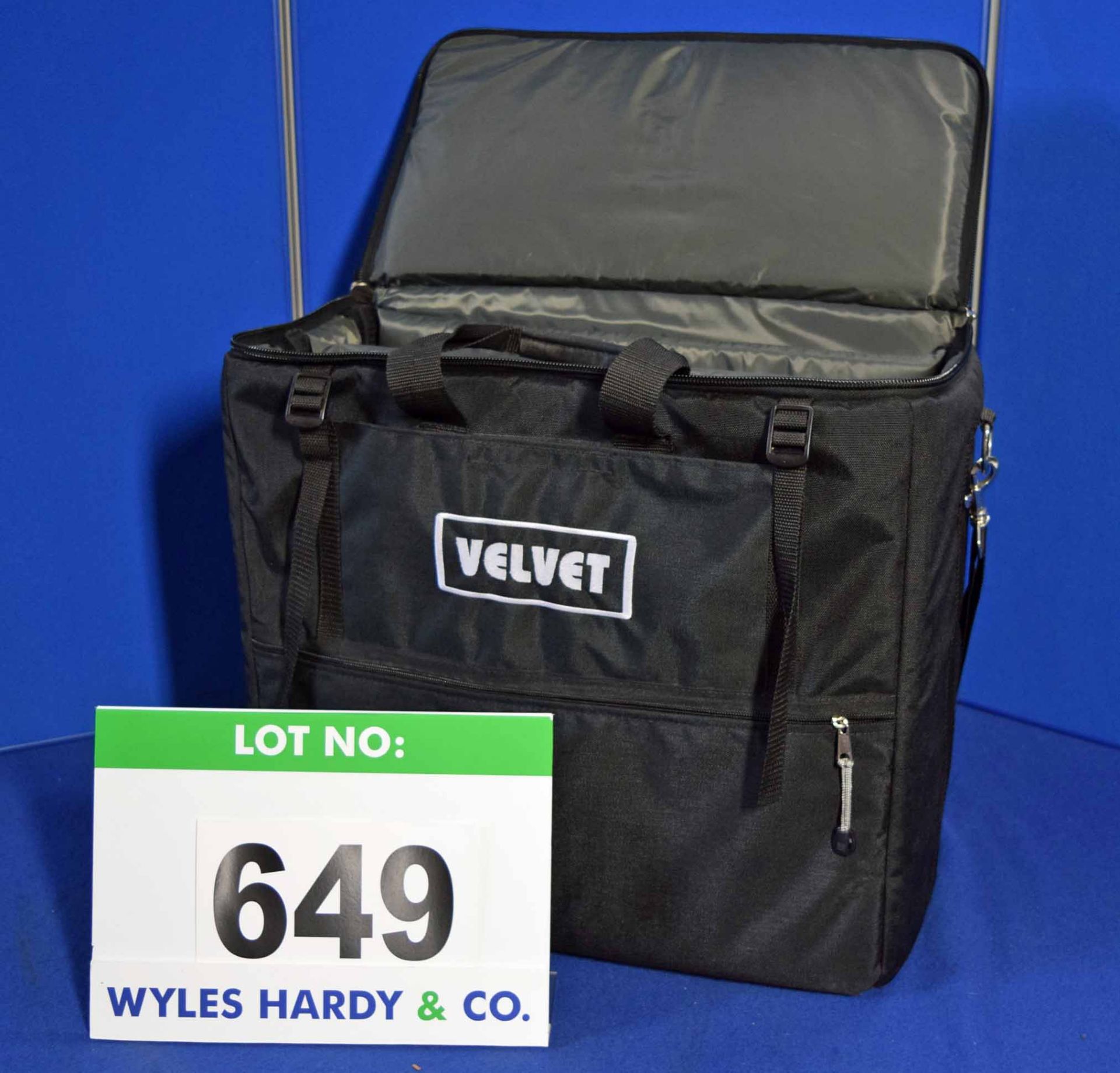 A VL1-Bag Cordura Carrying Bag for A VELVET 1 Kit