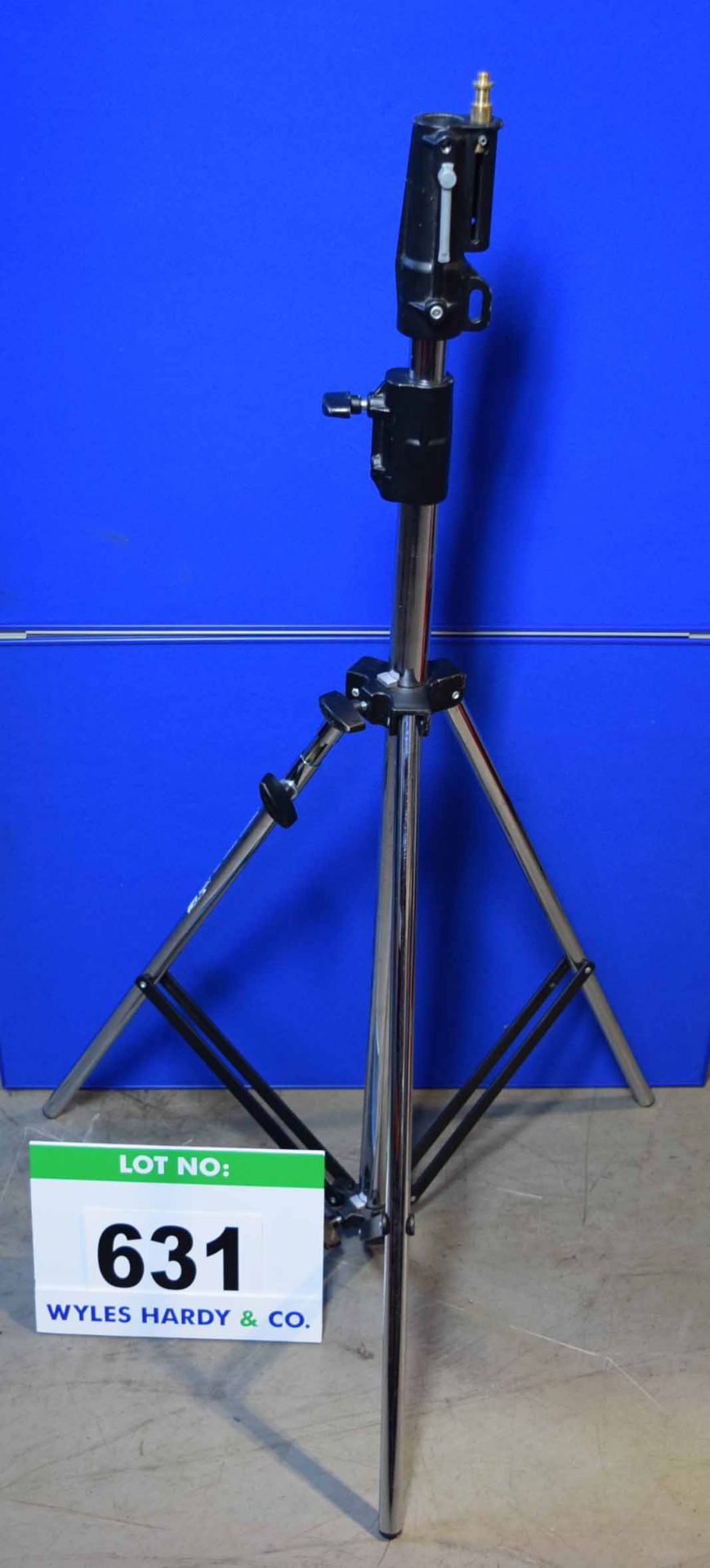 A MANFROTTO MA008CSU Steel Junior Cine Stand with Level Leg