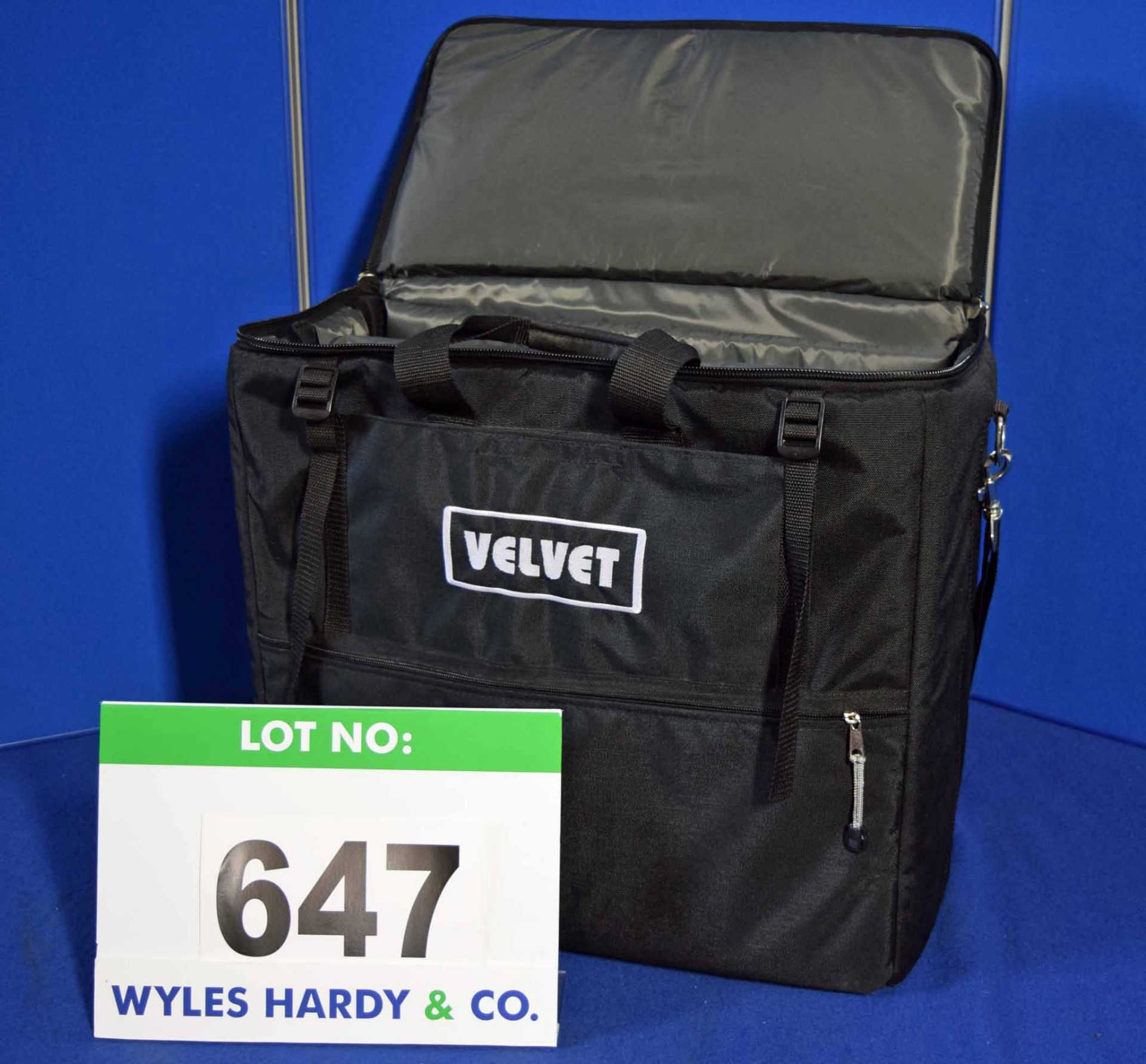 A VL1-Bag Cordura Carrying Bag for A VELVET 1 Kit