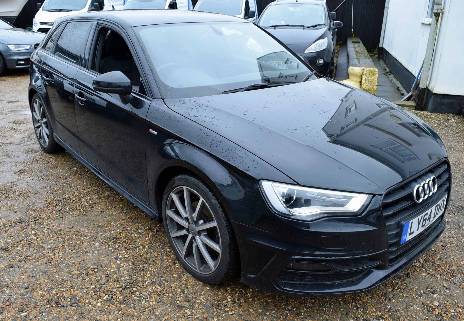 A 2015 AUDI A3 Sportline 2.0 TDI 5- Door Sports Hatchback with 6-Speed Automatic with Paddle Shift - Image 2 of 8