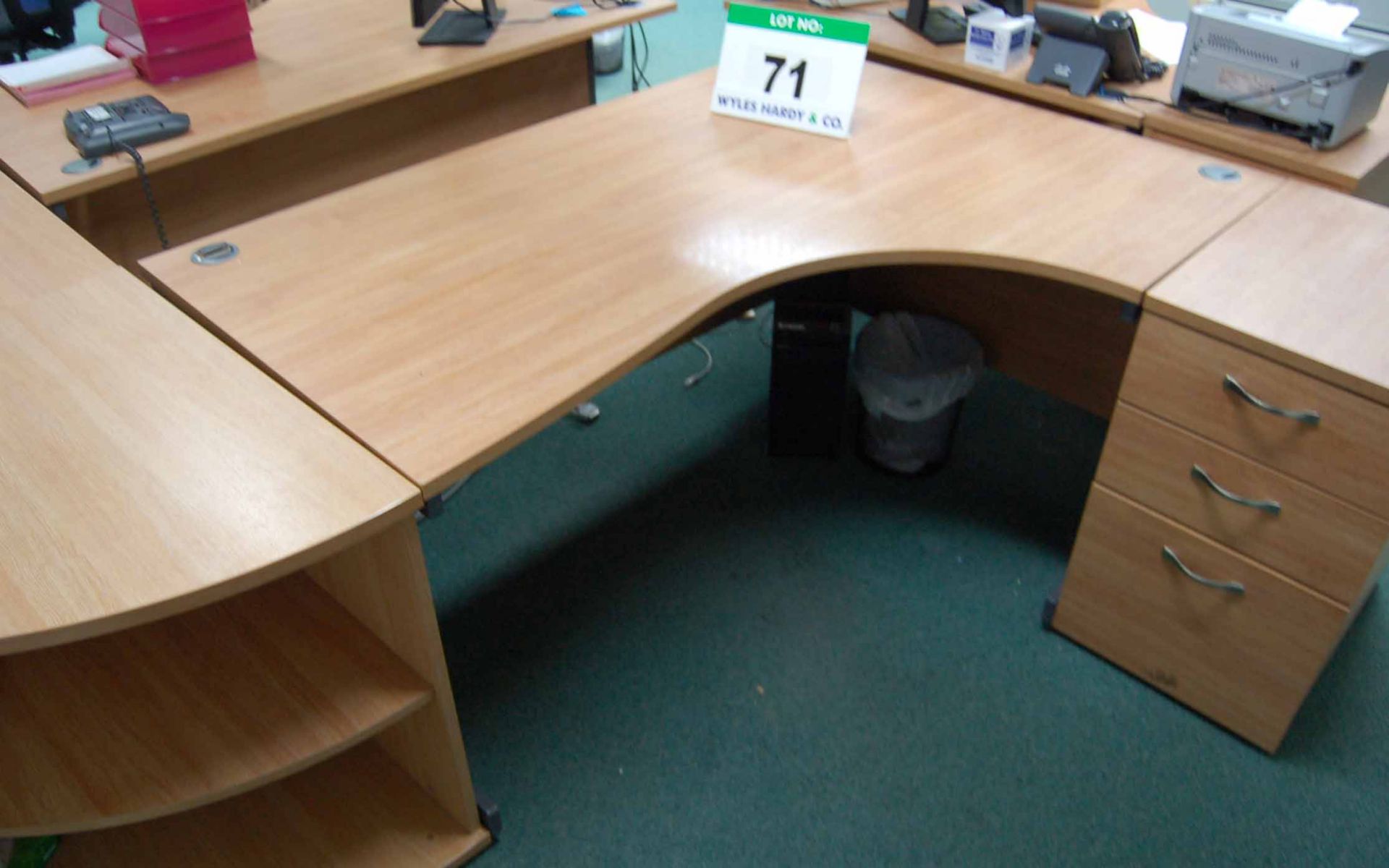 A 1600mm x 1180mm Limed Oak Effect Ergonomic Right Hand Workstation with Quadrant Corner Storage