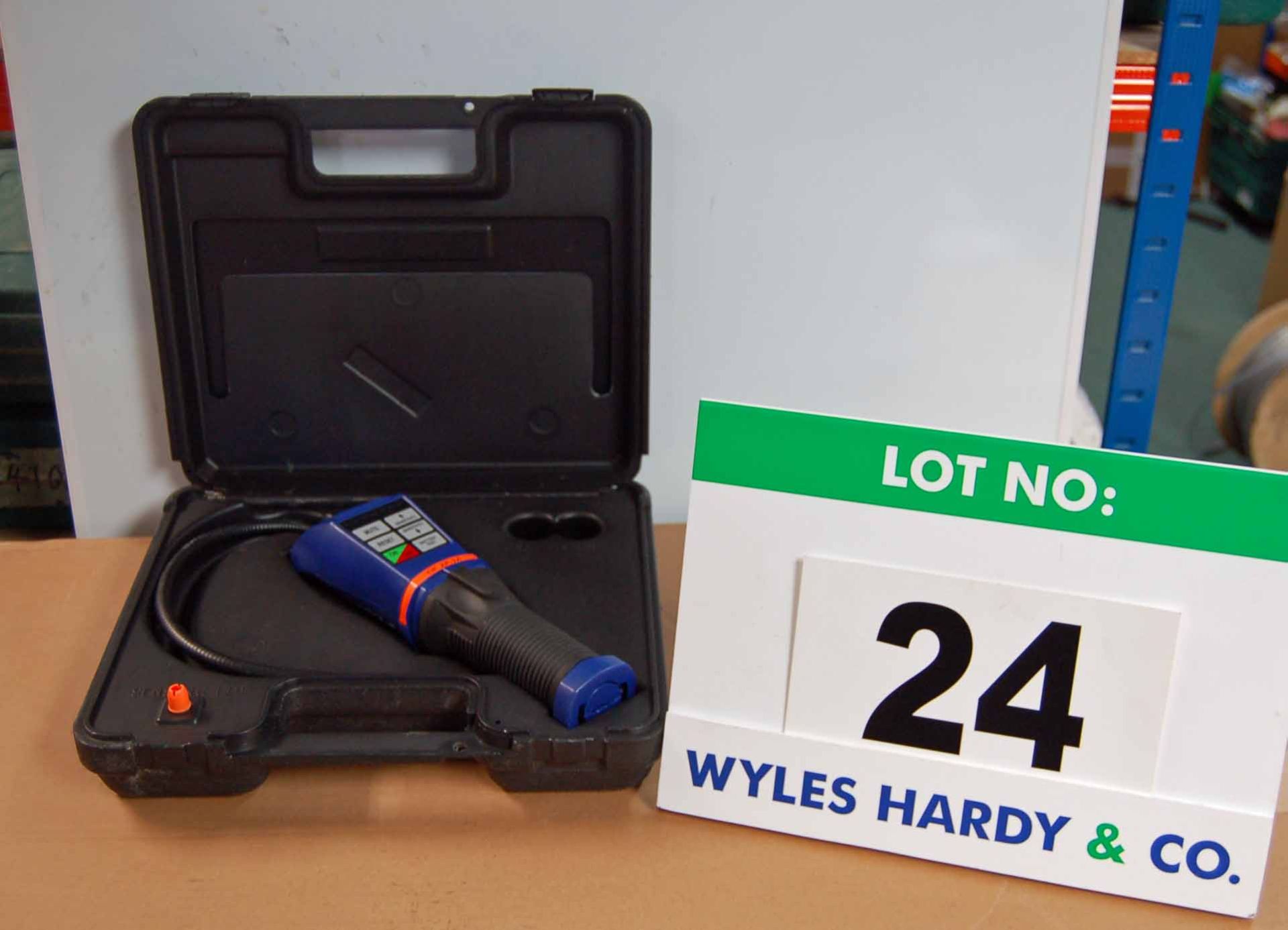 A TIF XP 1A Hand Held Refrigerant Leak Detection Wand (As Photographed)