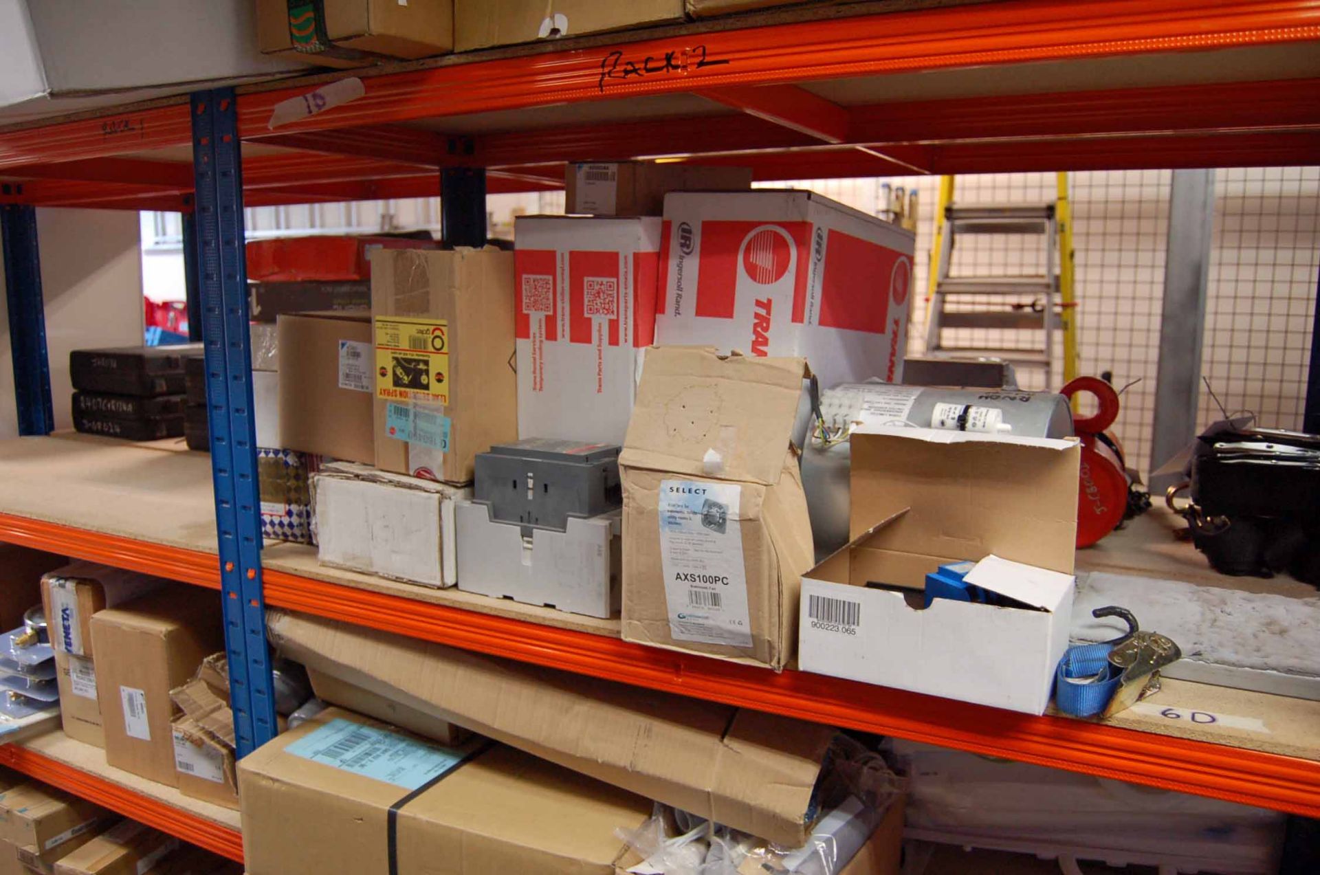 Nine Bays of Refrigeration Consumables, Parts and Returns including Universal Fan Motors, Electric - Image 5 of 12