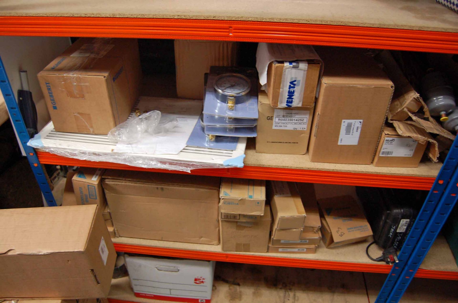 Nine Bays of Refrigeration Consumables, Parts and Returns including Universal Fan Motors, Electric - Image 6 of 12