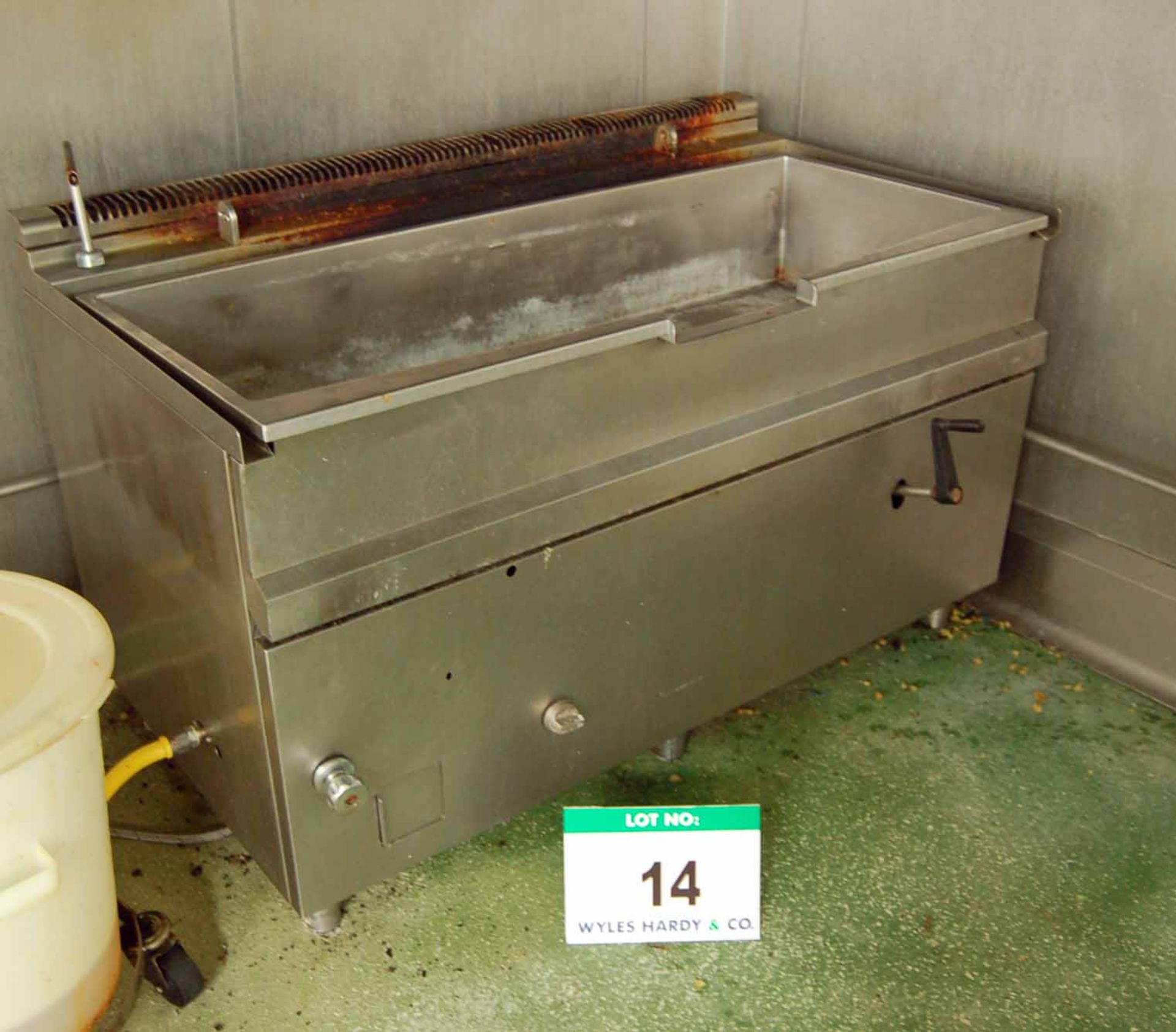 A FIREX 200-Litre capacity Gas Fired Bratt Pan (No Lid), Approx. 560mm x 1490mm x 270mm Internal Pan