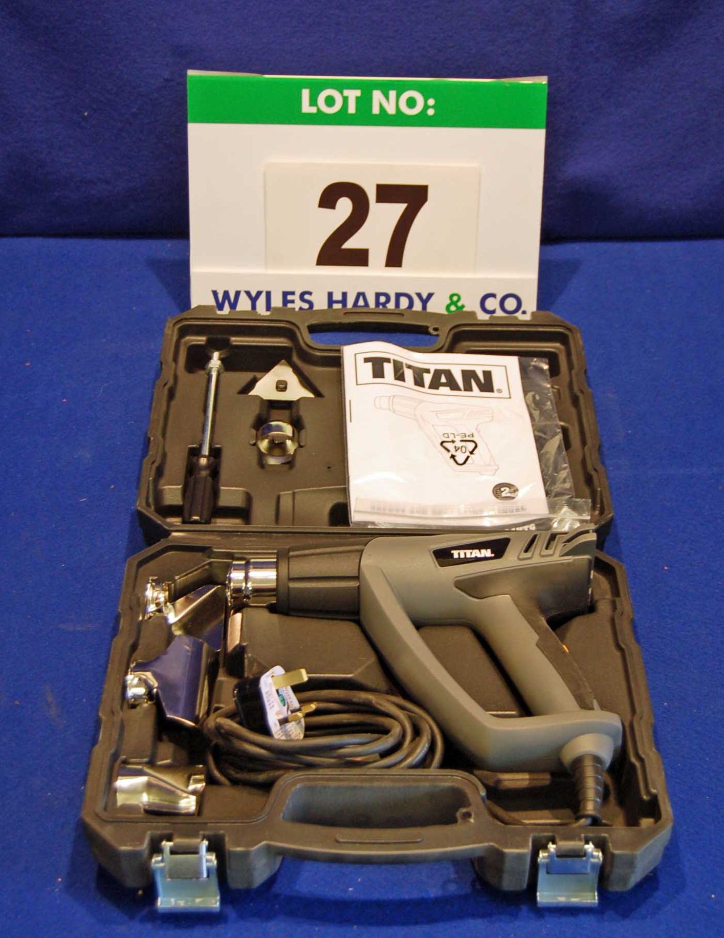 A TITAN TTB284HTG 2000-Watt Heat Gun with Attachments in A Blow Moulded Case