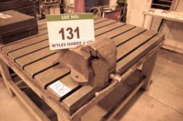 A RECORD No 25 Heavy Duty Engineers Vice