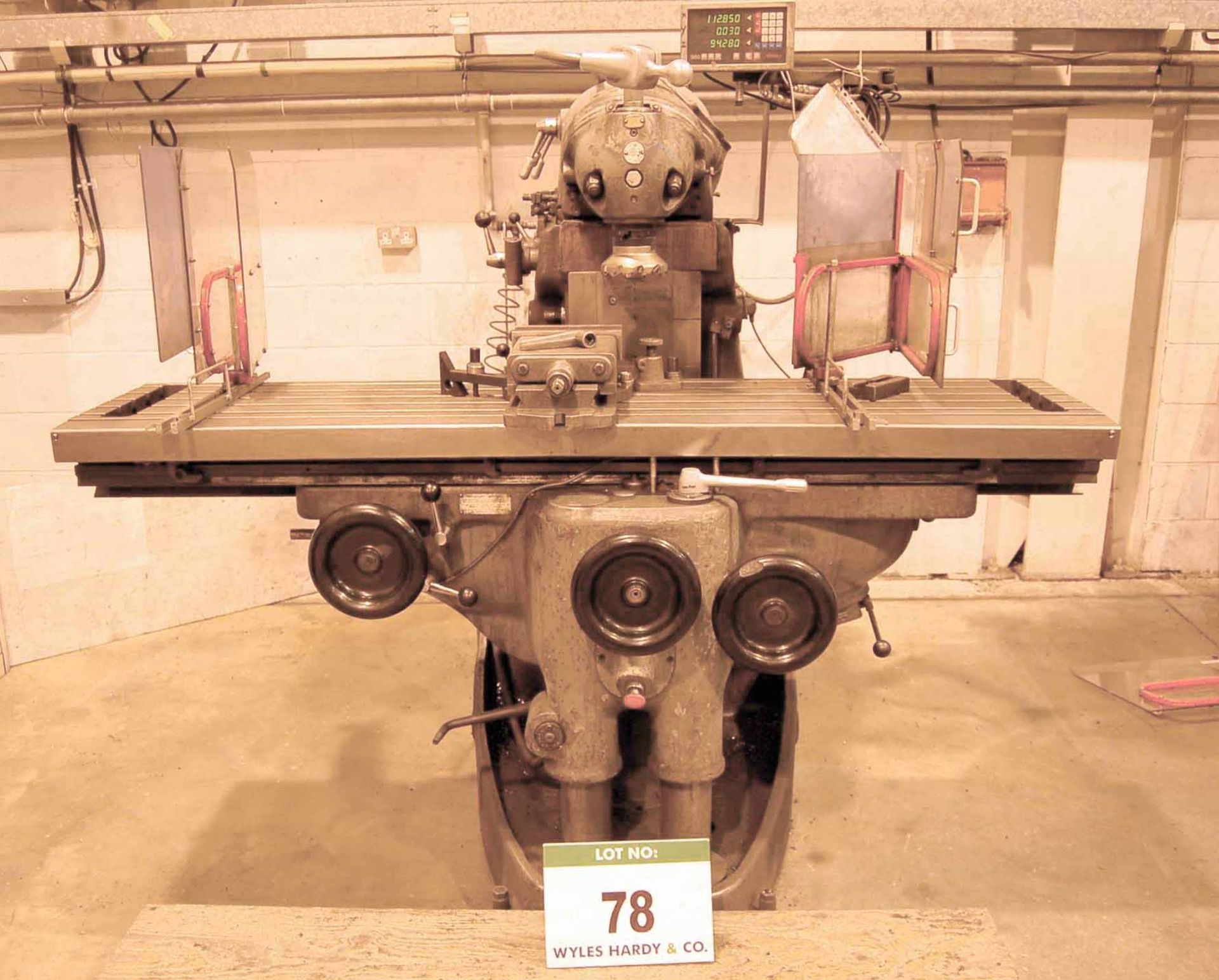 A HURON KU6 Ram Head Universal Milling Machine, Serial No. 8049 (Nov. 1976), with 2000mm x 500mm T-