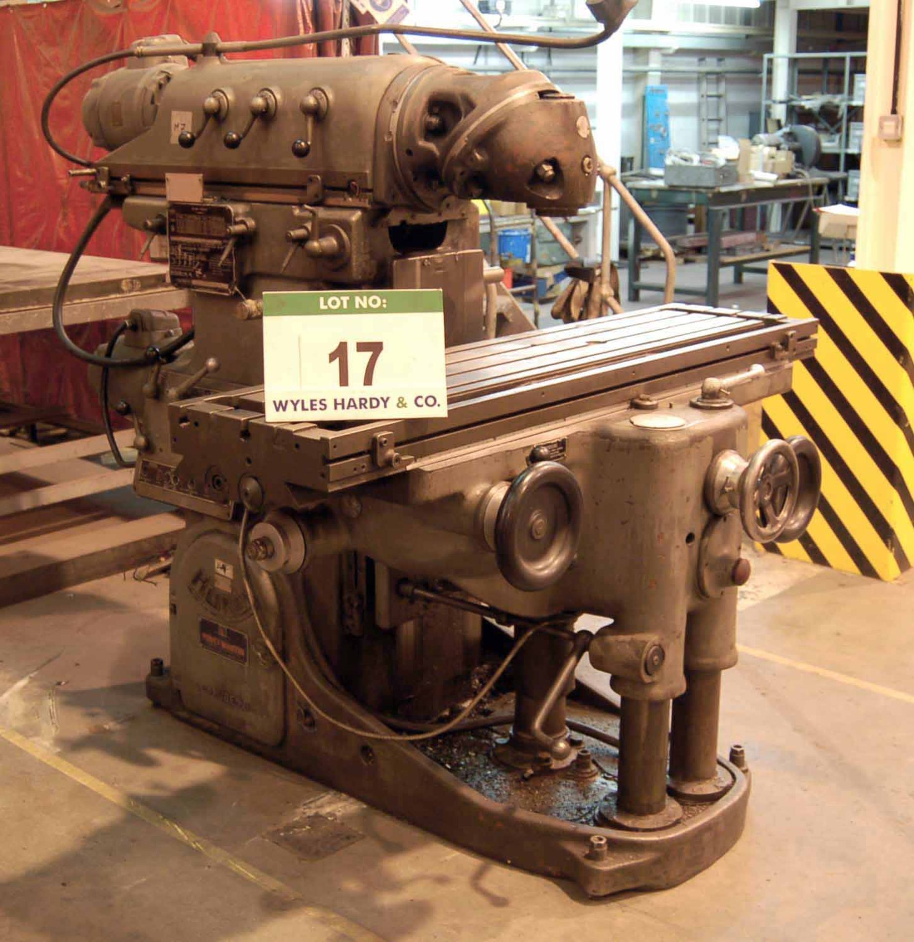 A HURON KU5 Ram Head Milling Machine, Serial No. 6026 with 1630mm x 400mm Table, Powered Feeds and