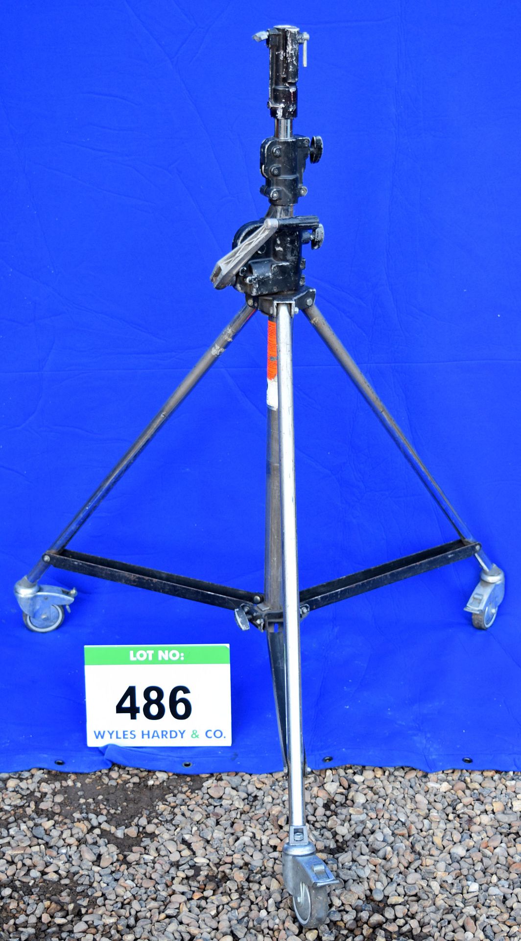 A Folding 2-Section Telescopic Stand on Solid Rubber Castors - 2.9M/30Kg