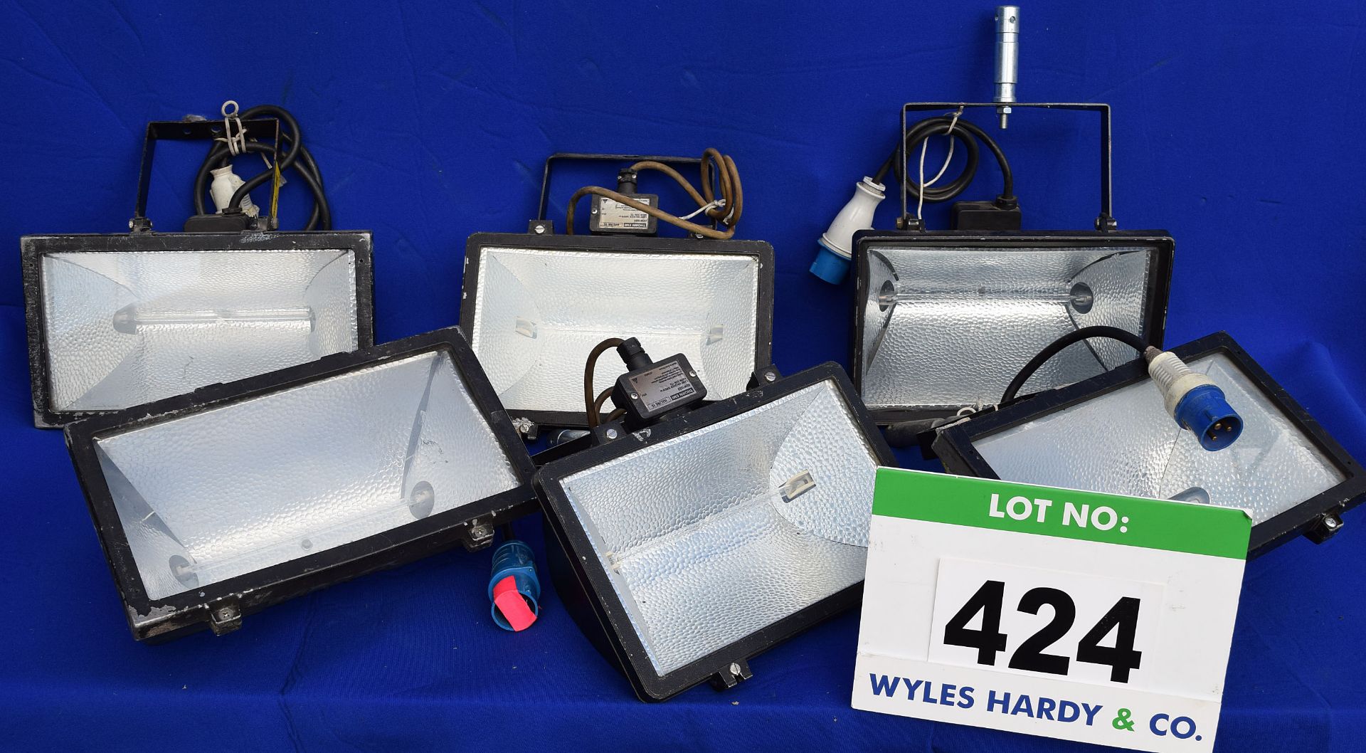 Six 1500W Halogen Floodlights