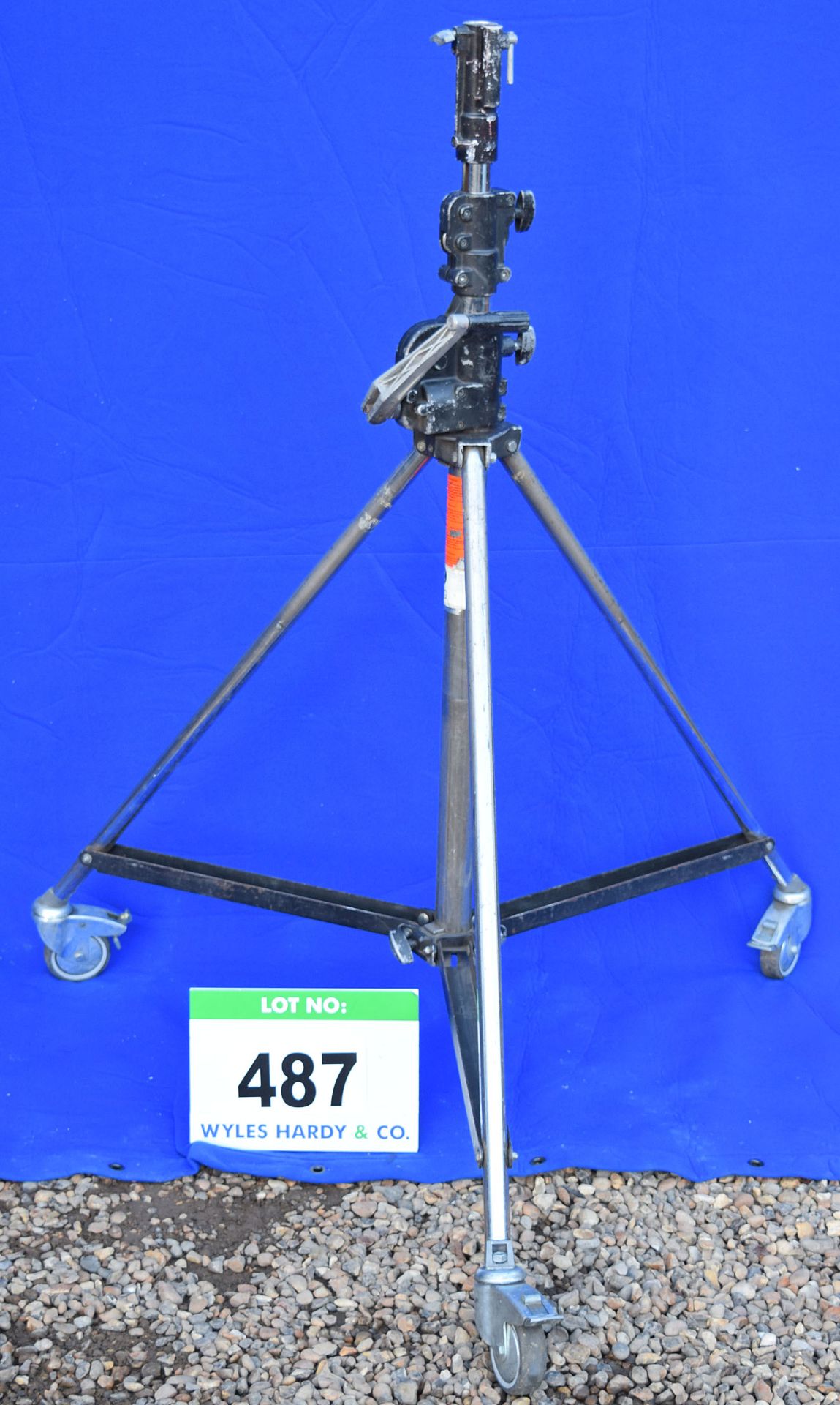 A Folding 2-Section Telescopic Stand on Solid Rubber Castors - 2.9M/30Kg