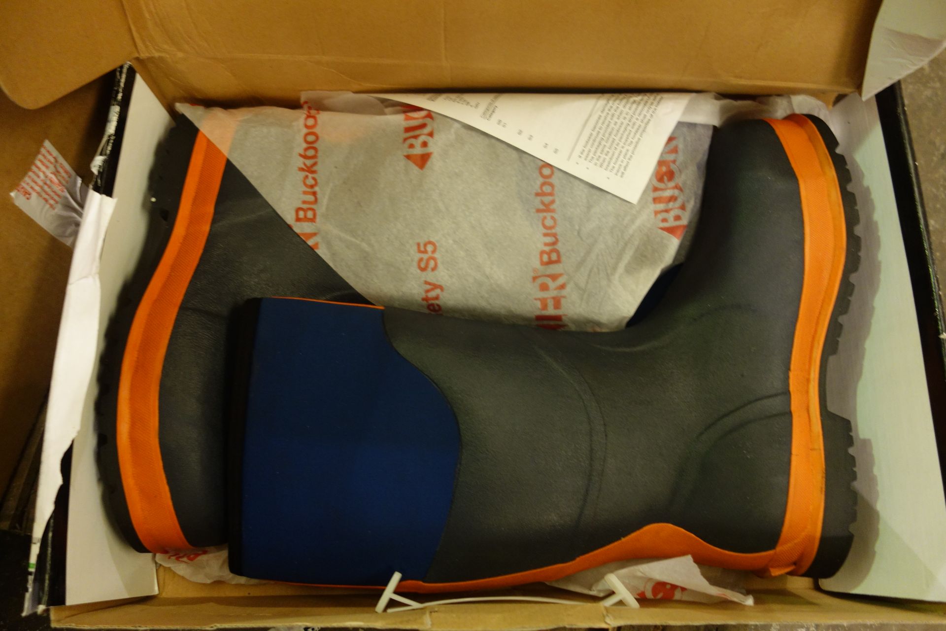 1 X Pair Of BuckBootz Safty 55 Blue/Orange Water Proof Knee Lengh Size 12 UK