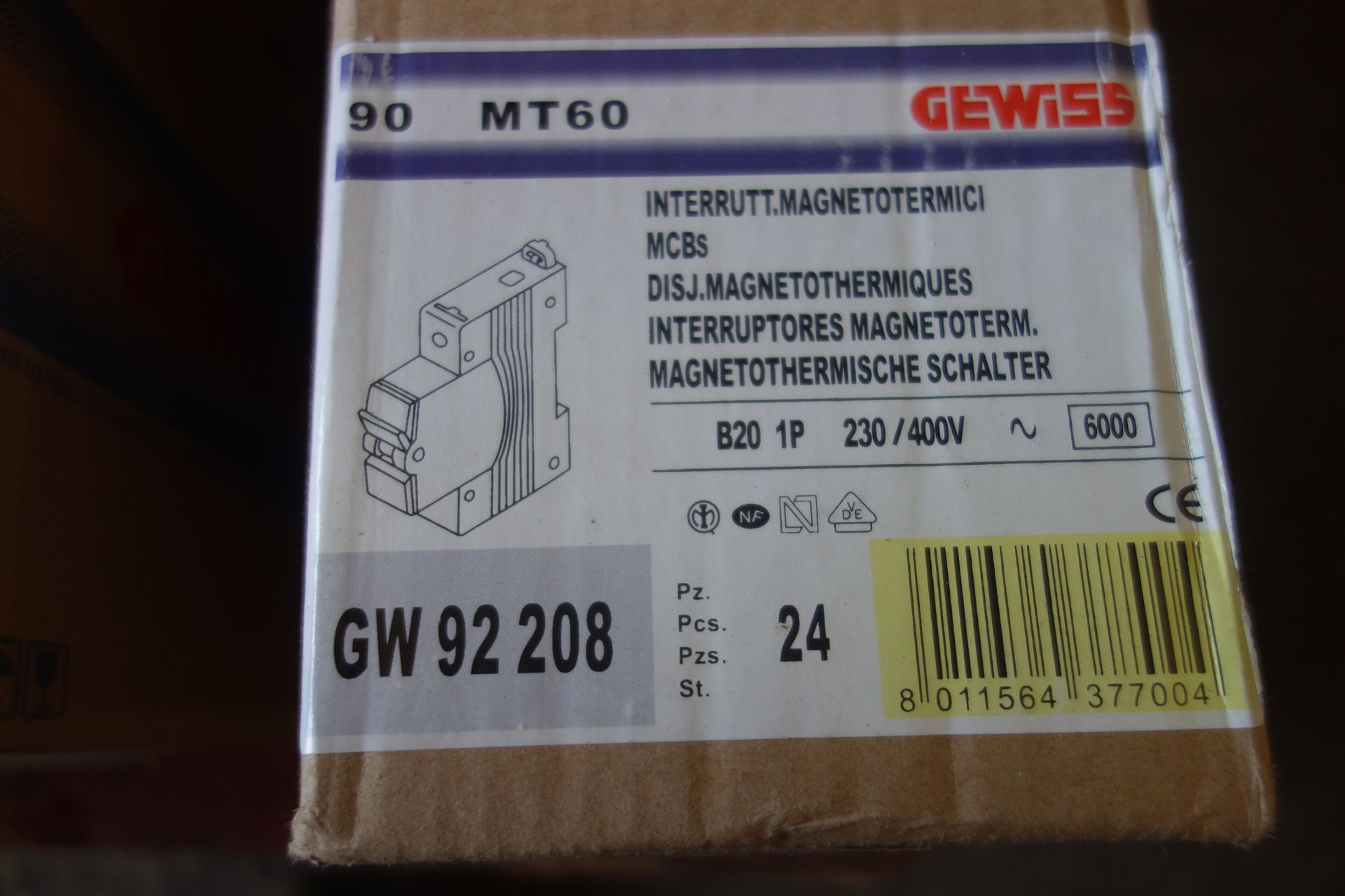 144 X GEWISS MT60 GW-12-208 1P B20 MCBS