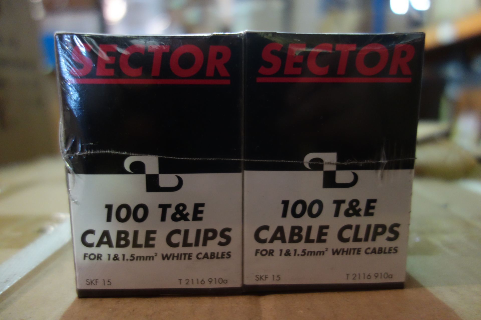 300 X Thorsman SKF15W TES X 84 Cable Clips 100 Per Box White COLOUR