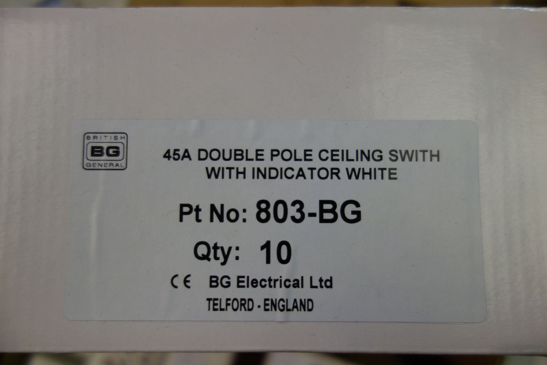 70 X British General 803-BG 45A Double Pole Ceiling Switch With Indicator Light White