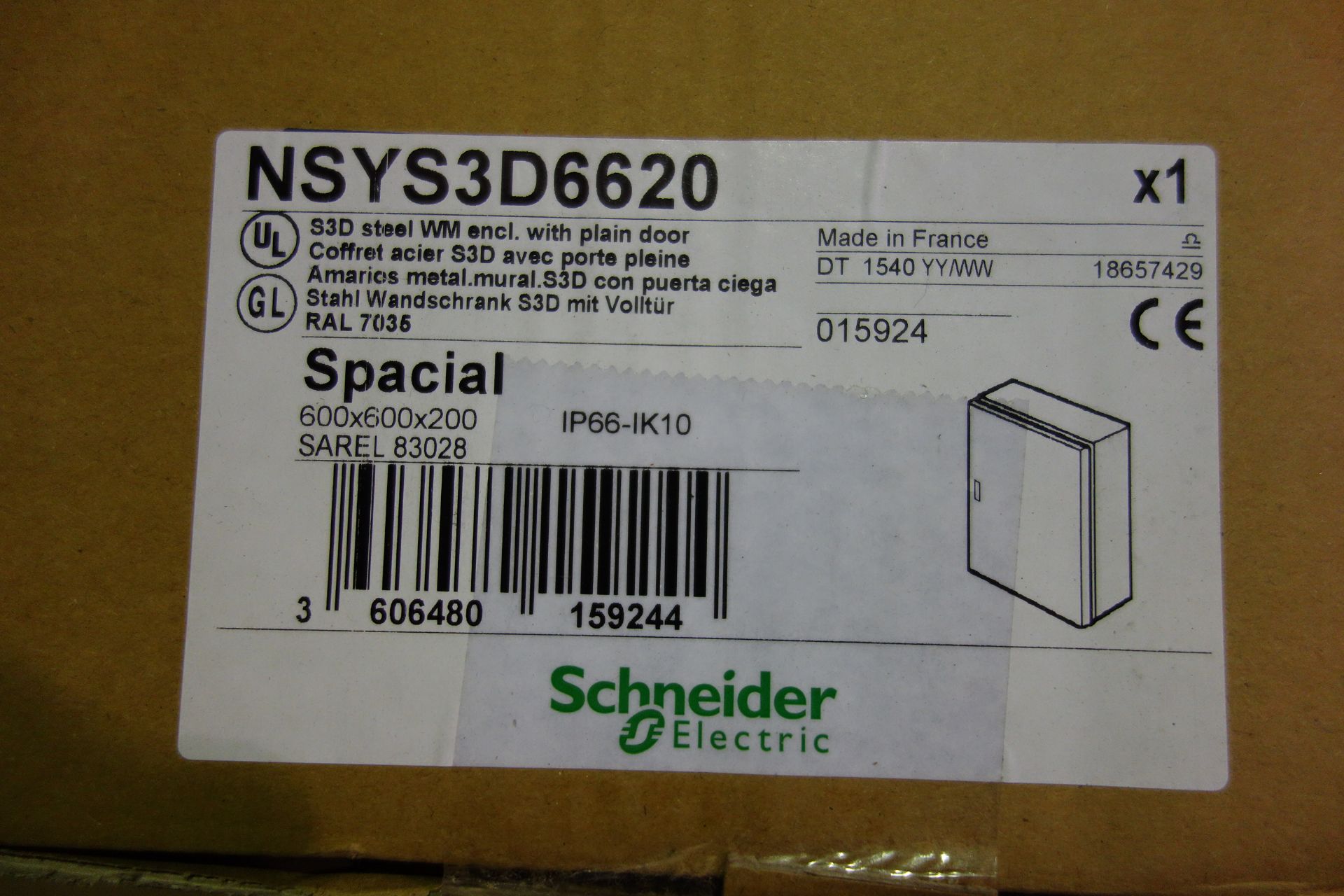 1 X Schneider NSYS3D6620 53D Steel WM Enclosure With Plain Door 600 X 600 X 200