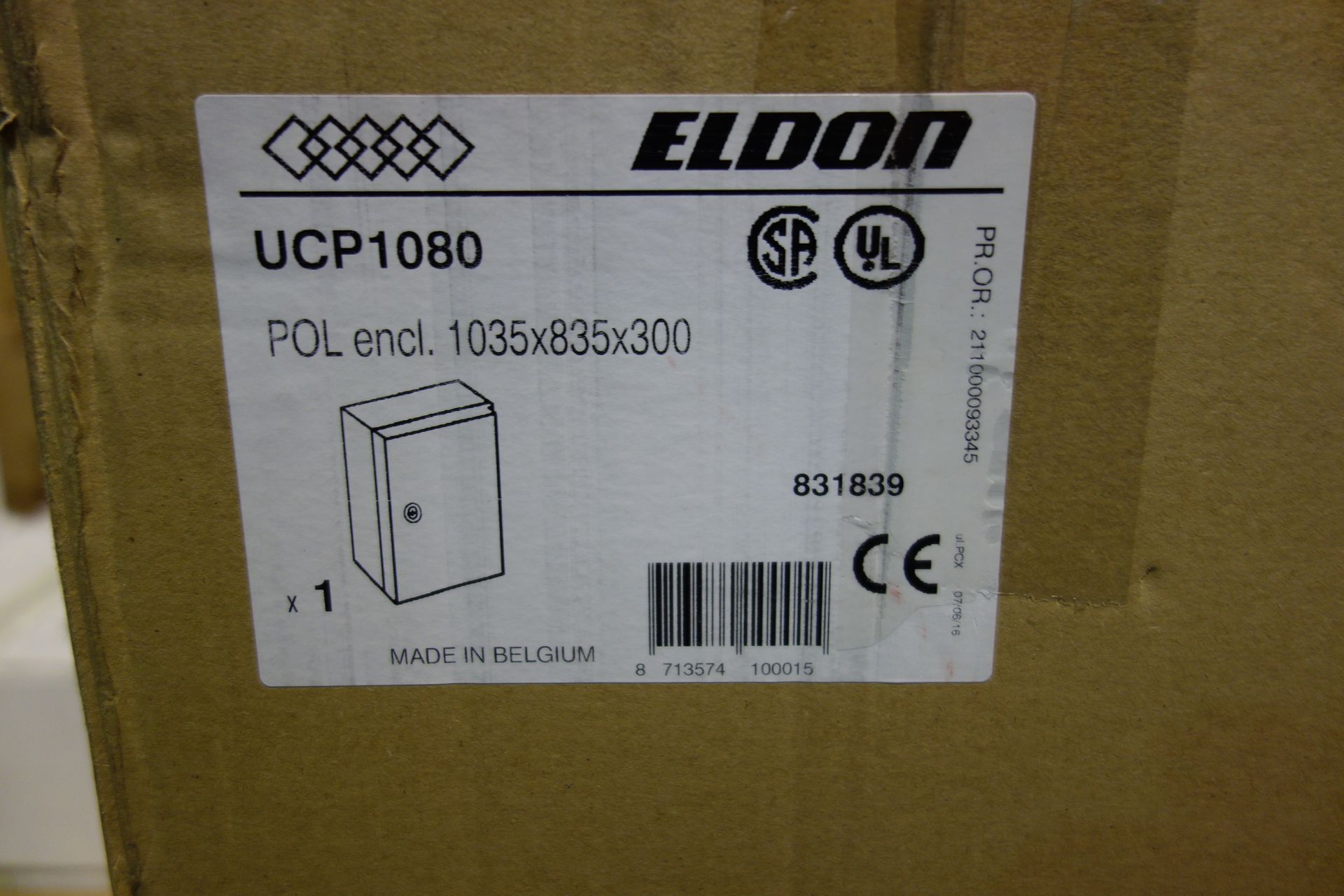 1 X ELDON UCP1080 POL Enclosure 1035 X 835 X 300