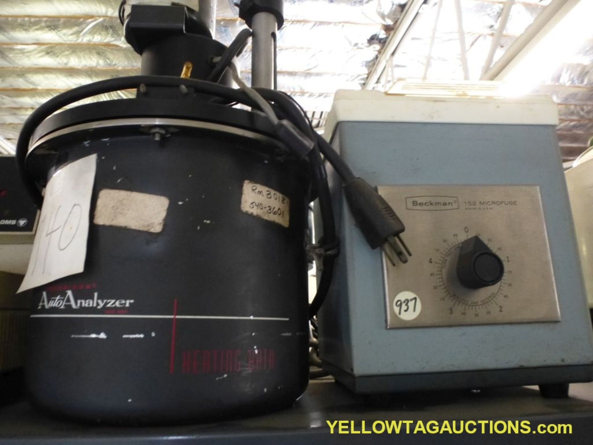 Lot of Assorted Lab Equipment|Includes: Abrasion Tester, Spectrophotometers, CentrifugesLocation: - Bild 3 aus 13