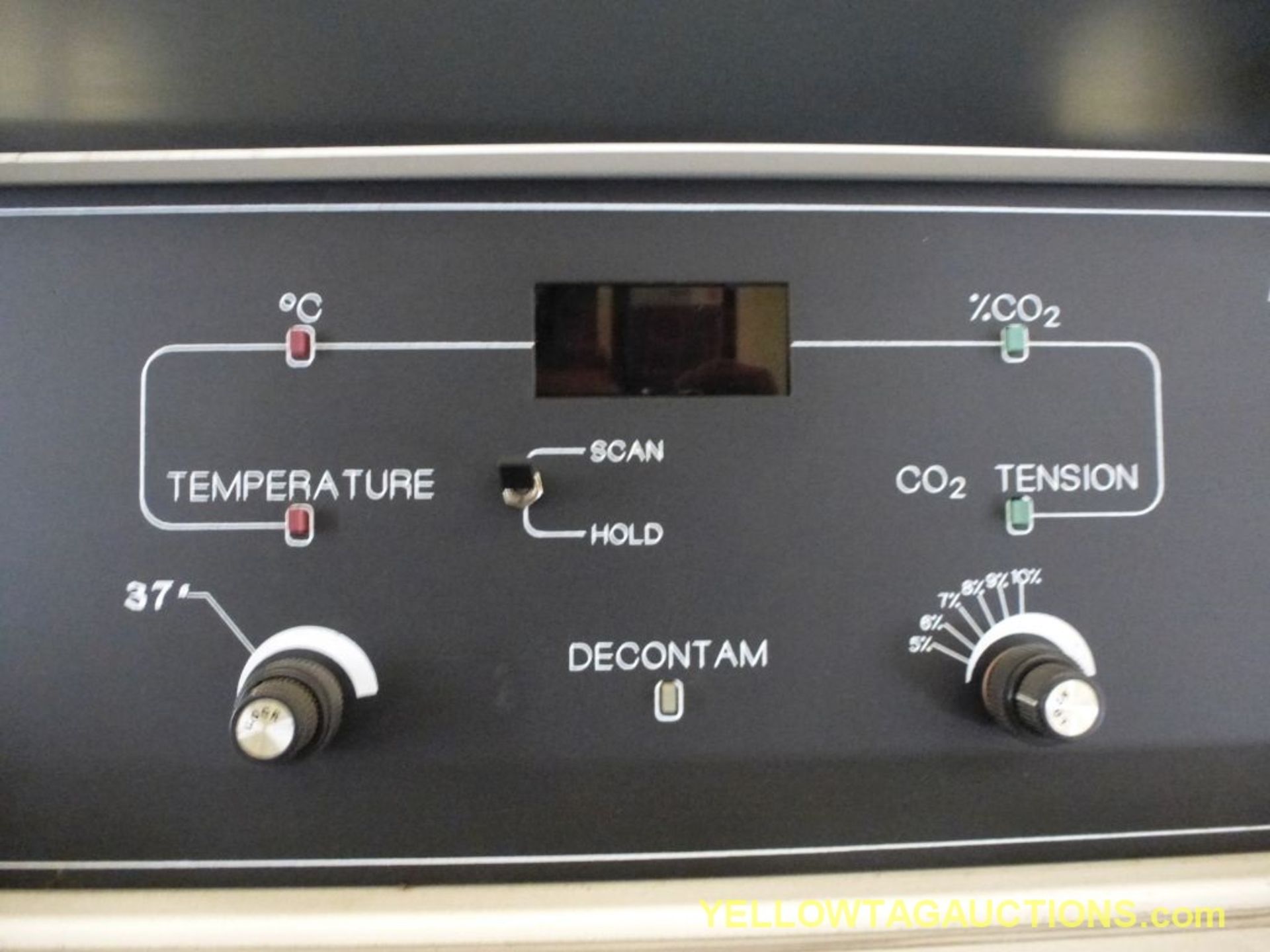 Equatherm Automatic Co2 Incubator|Model No. 255-085120VLocation: Charlotte, NC - Bild 3 aus 5