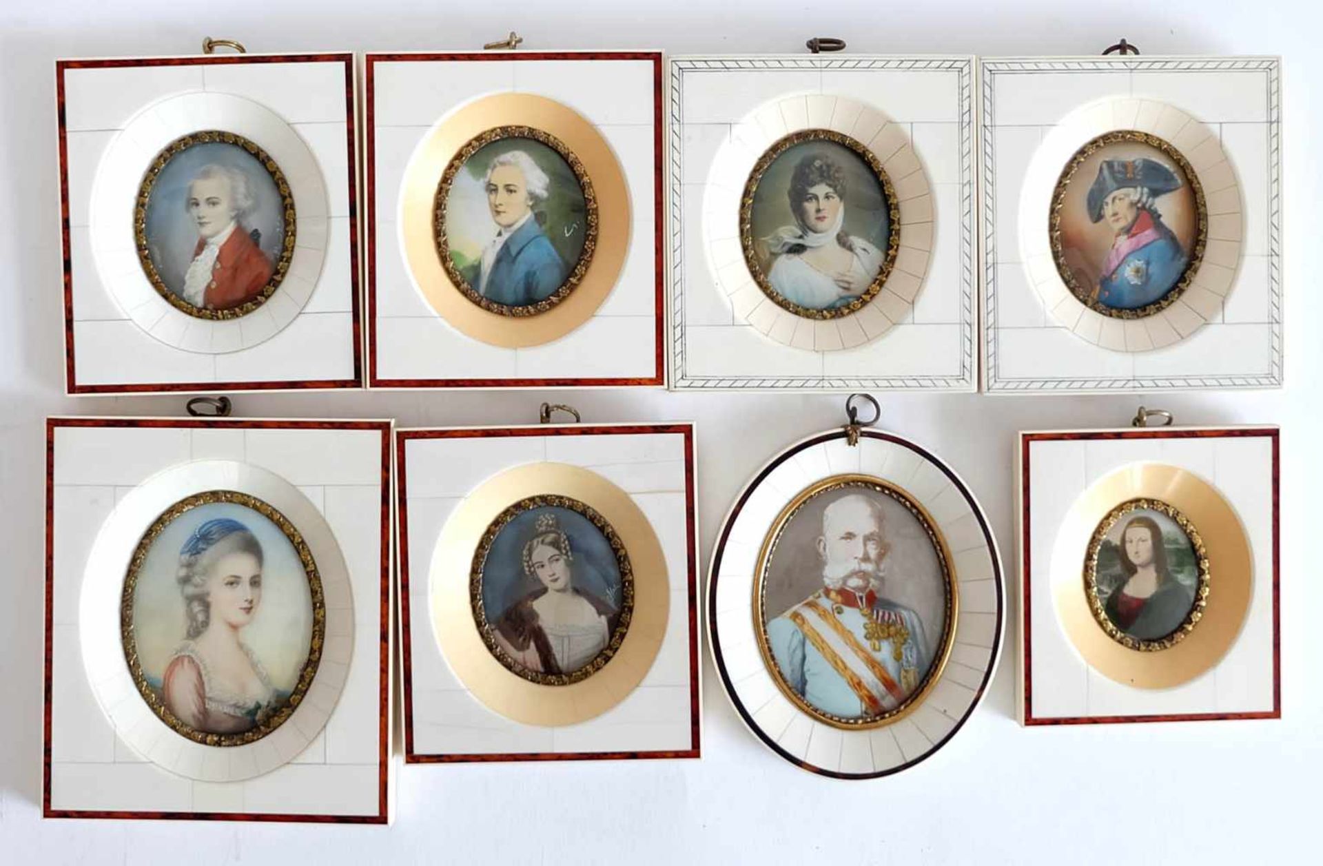 MINIATUREN, Sammlung von 8, Brustportraits verschiedener Schönheiten und Adeliger, u.a. Mona Lisa,