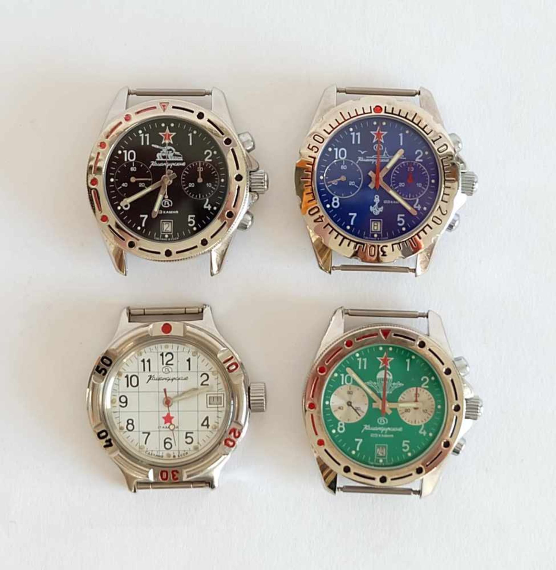 HAU, Konvolut von 4, Hersteller Wostok/ Tschistopol, 3x Chronograph Modell Komandirskije, je 23