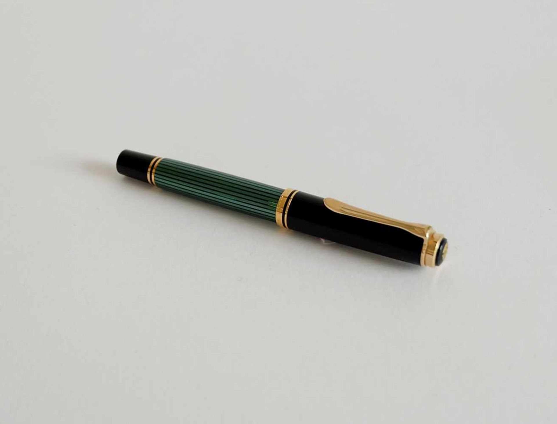 FÜLLFEDERHALTER, Hersteller Pelikan, Modell Souverän M 400, 585er-Goldfeder M, L 12,5 cm, MZ