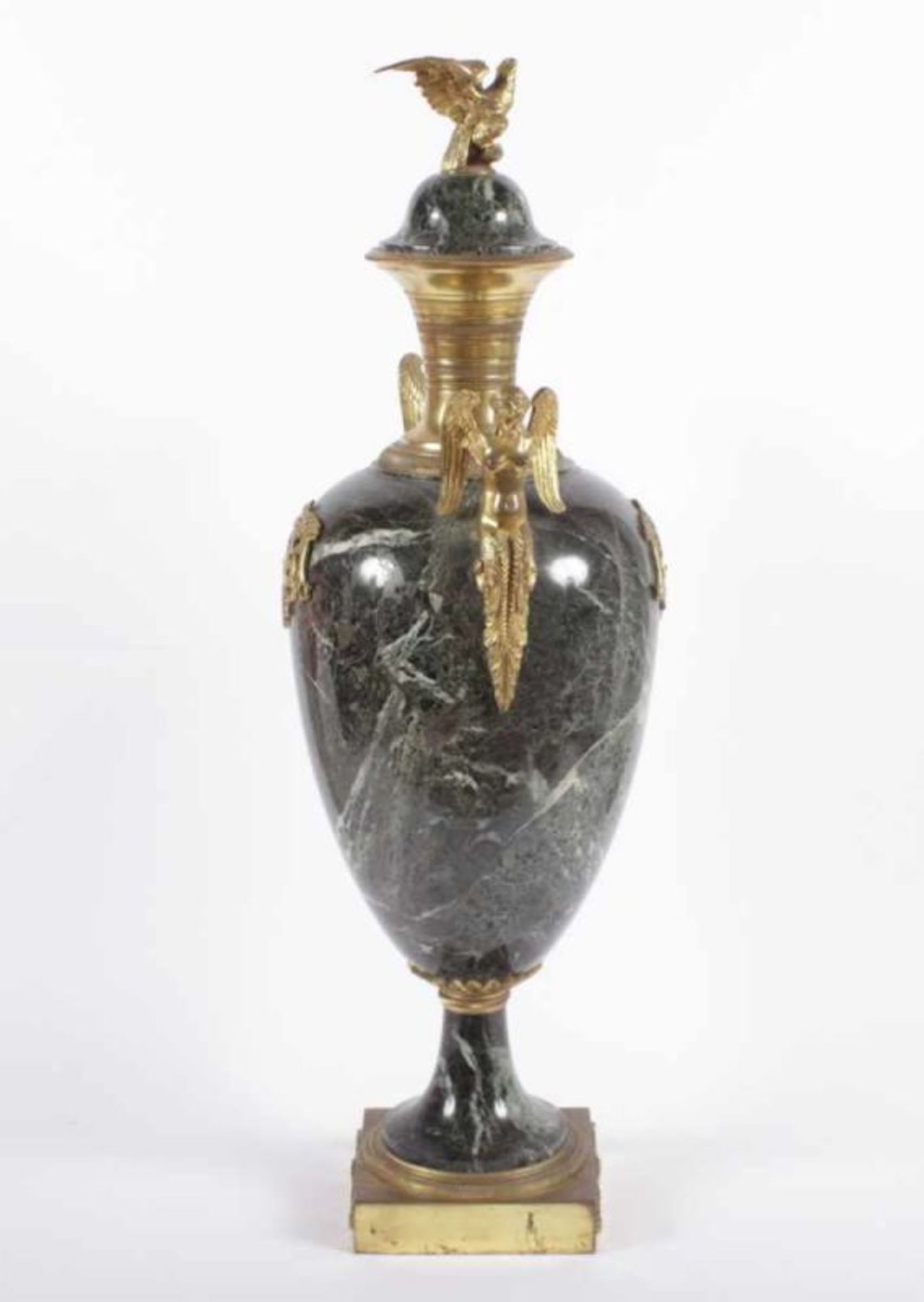 ZIERVASE IM EMPIRESTIL, grün-schwarzer, Fuß und Applikationen aus vergoldeter Bronze, H 70, - Bild 3 aus 8