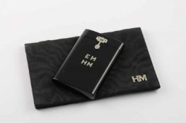 VISITENKARTENETUI, Onyx, Montierung und aufgelegte Monogramme aus Silber mit